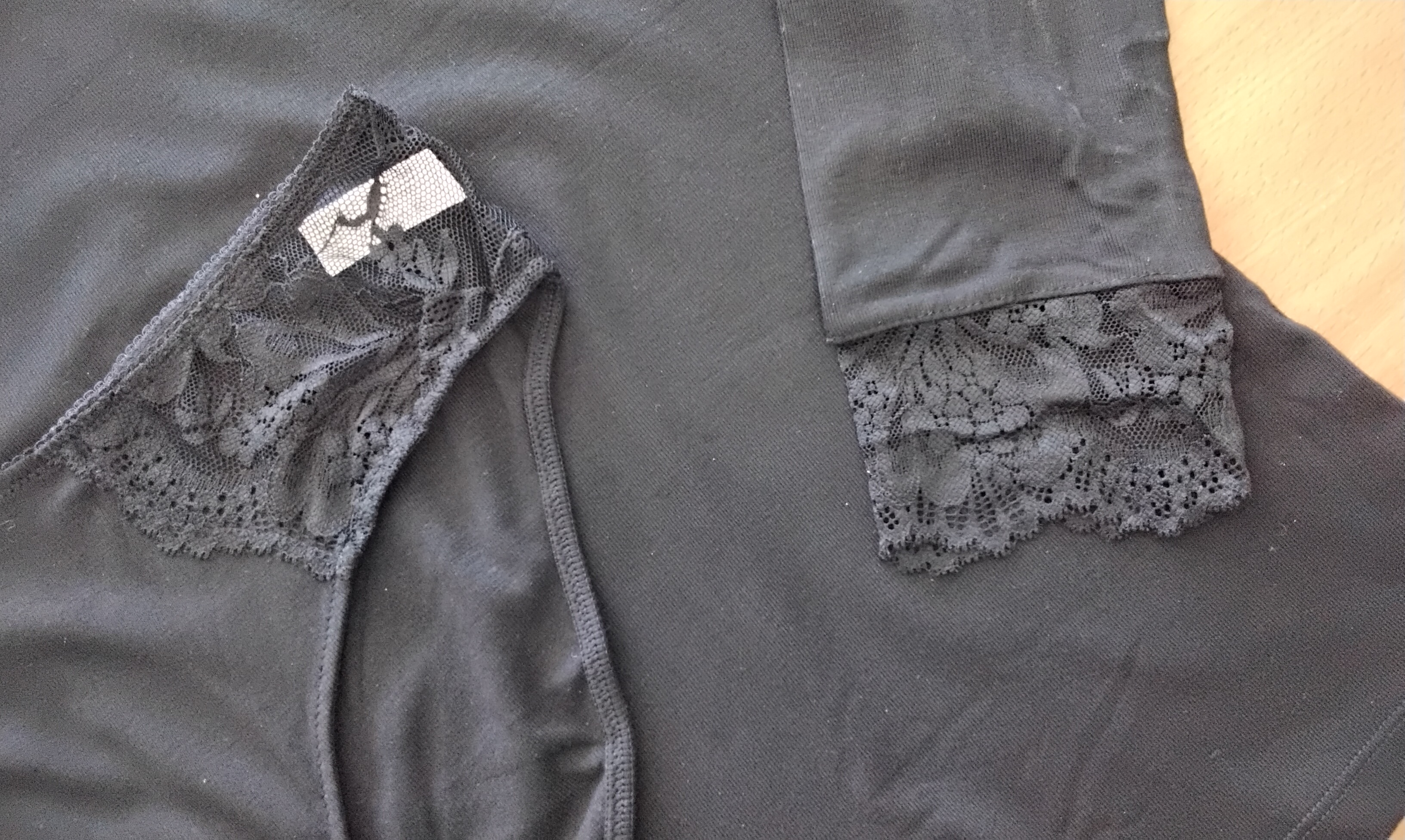 Conjunto camisola interior + bikini preto — miniatura 2