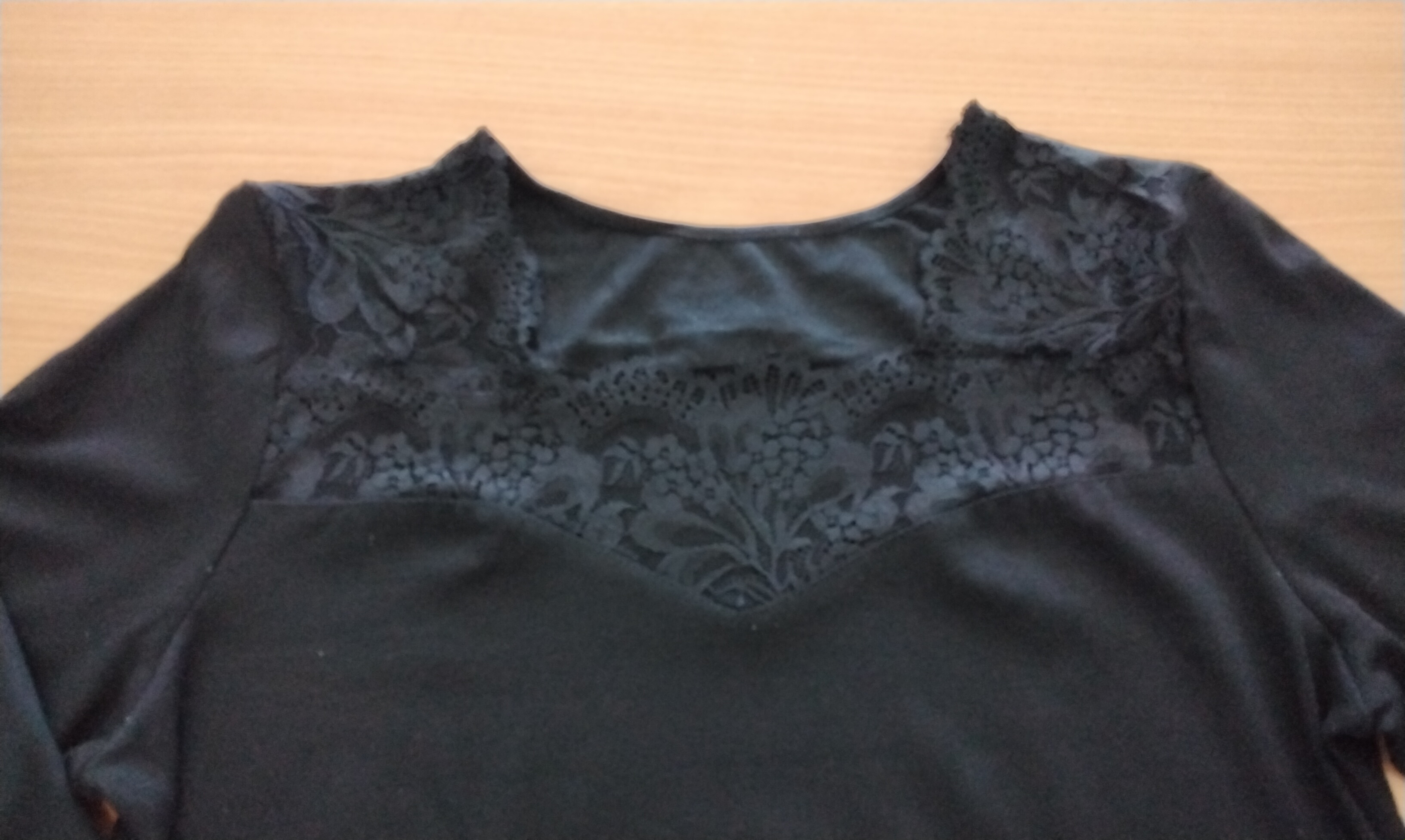 Conjunto camisola interior + bikini preto — miniatura 3