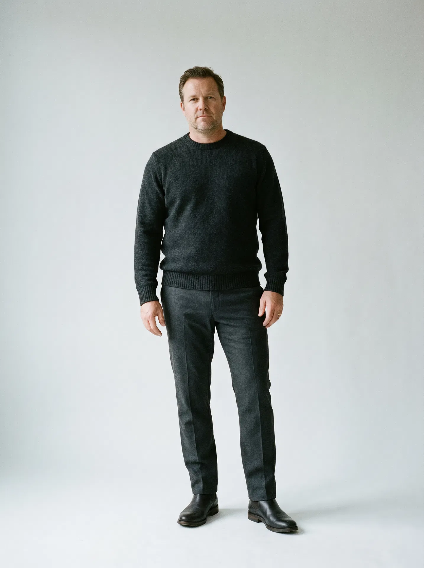 Tonal dark navy, slim straight