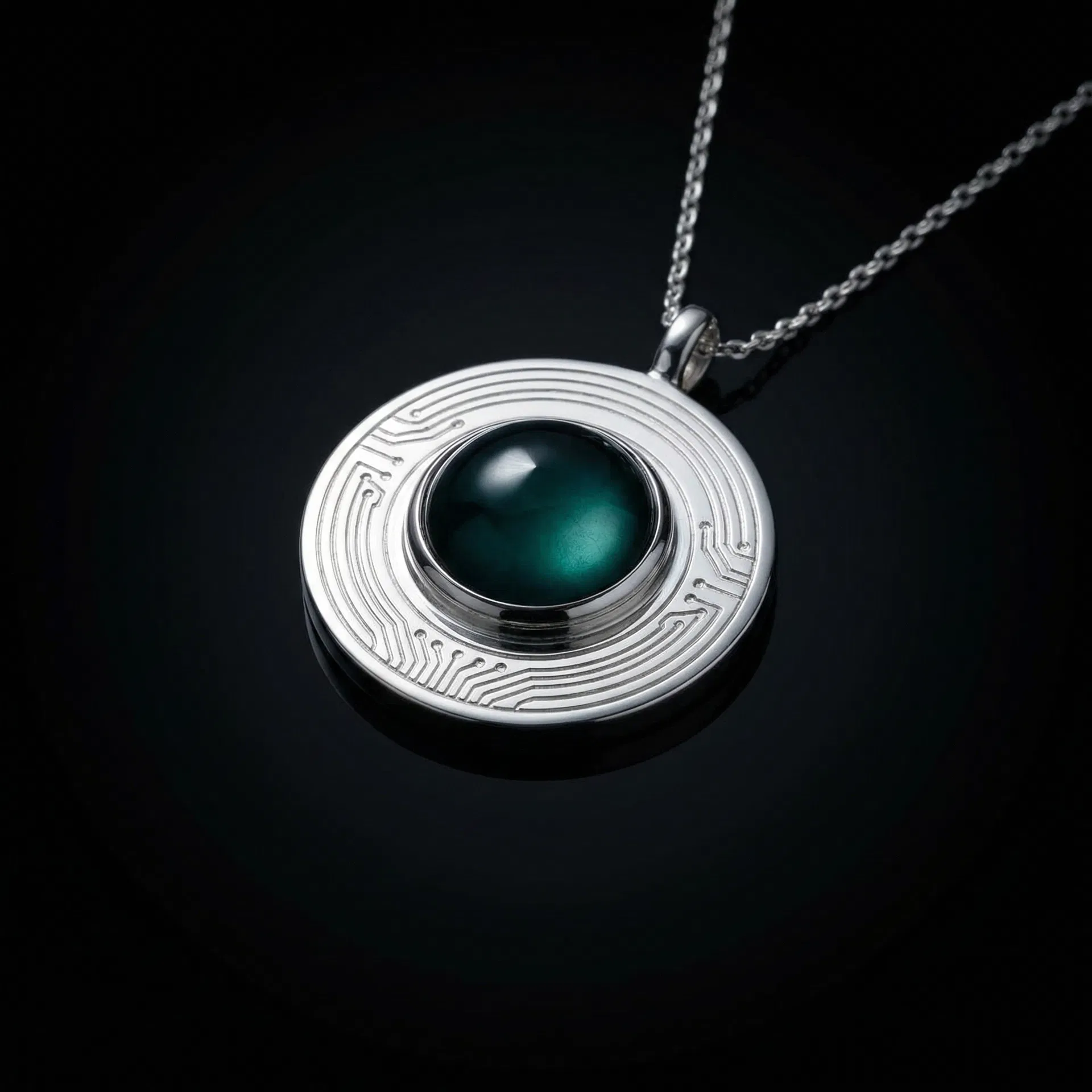 Dot pendant — Silver