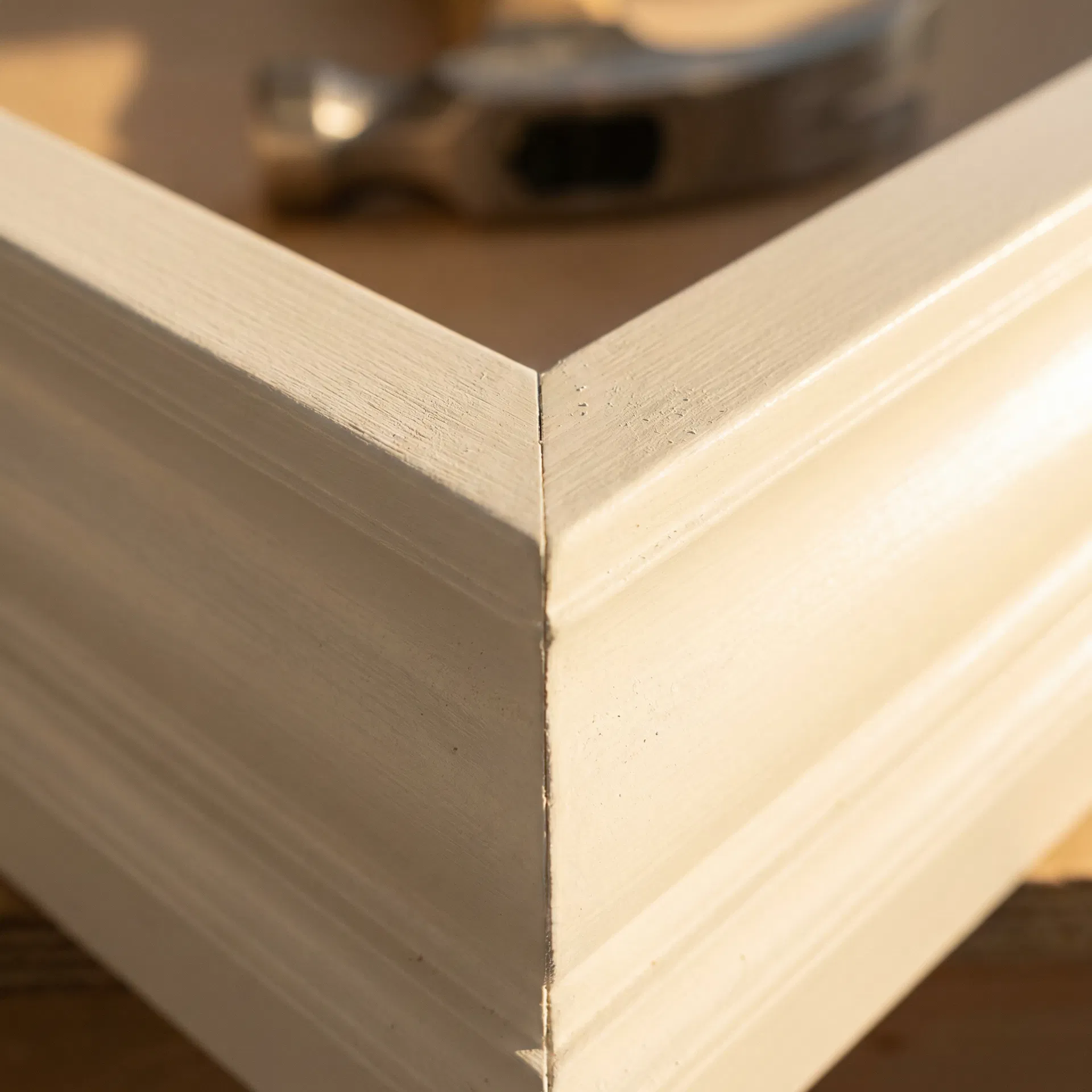 Miter joint detail