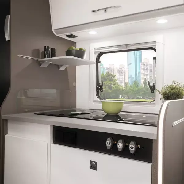 Ford Etrusco V 6.8 SCF 6