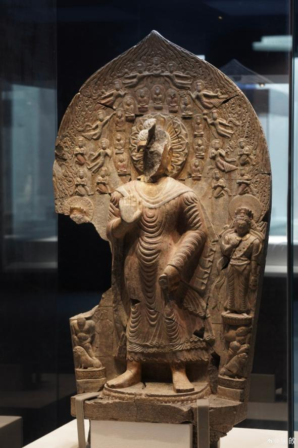 谭副造释迦牟尼像