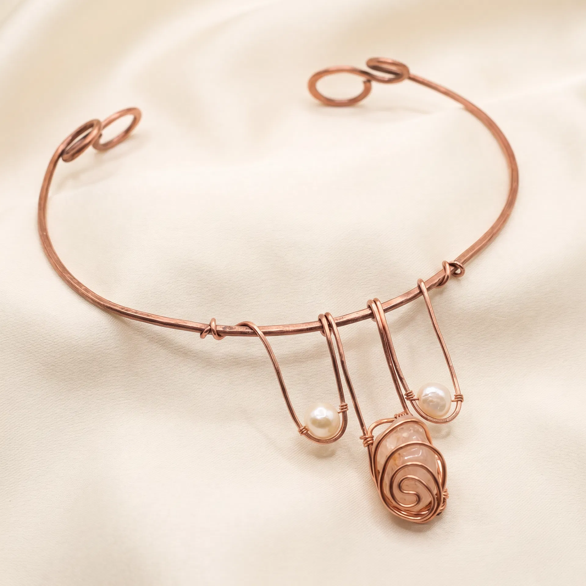 Beauty Upkeep Crystal Collar Necklace