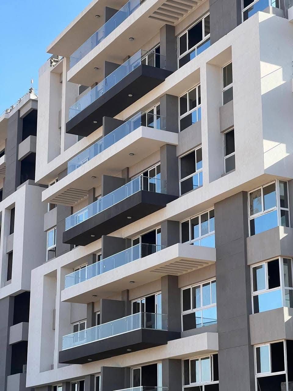 Scene 7 by akam – photo 1