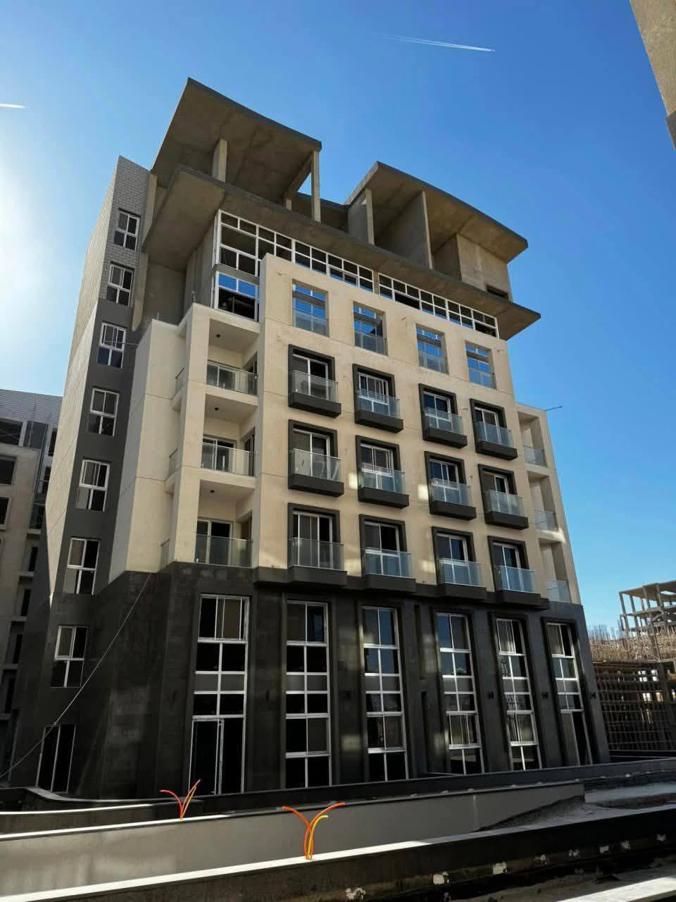 Park Lane  by El Attal – photo 7