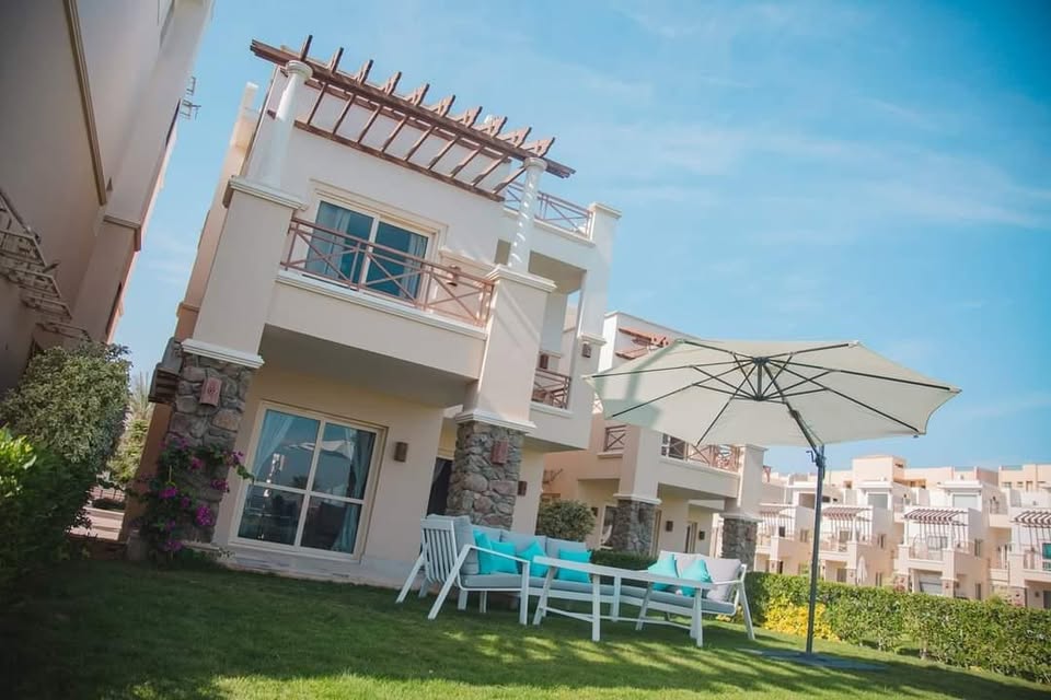 Arabian Estate by Arabian Estate