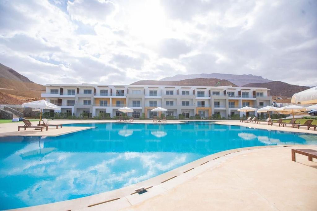 Arabian Estate by Arabian Estate