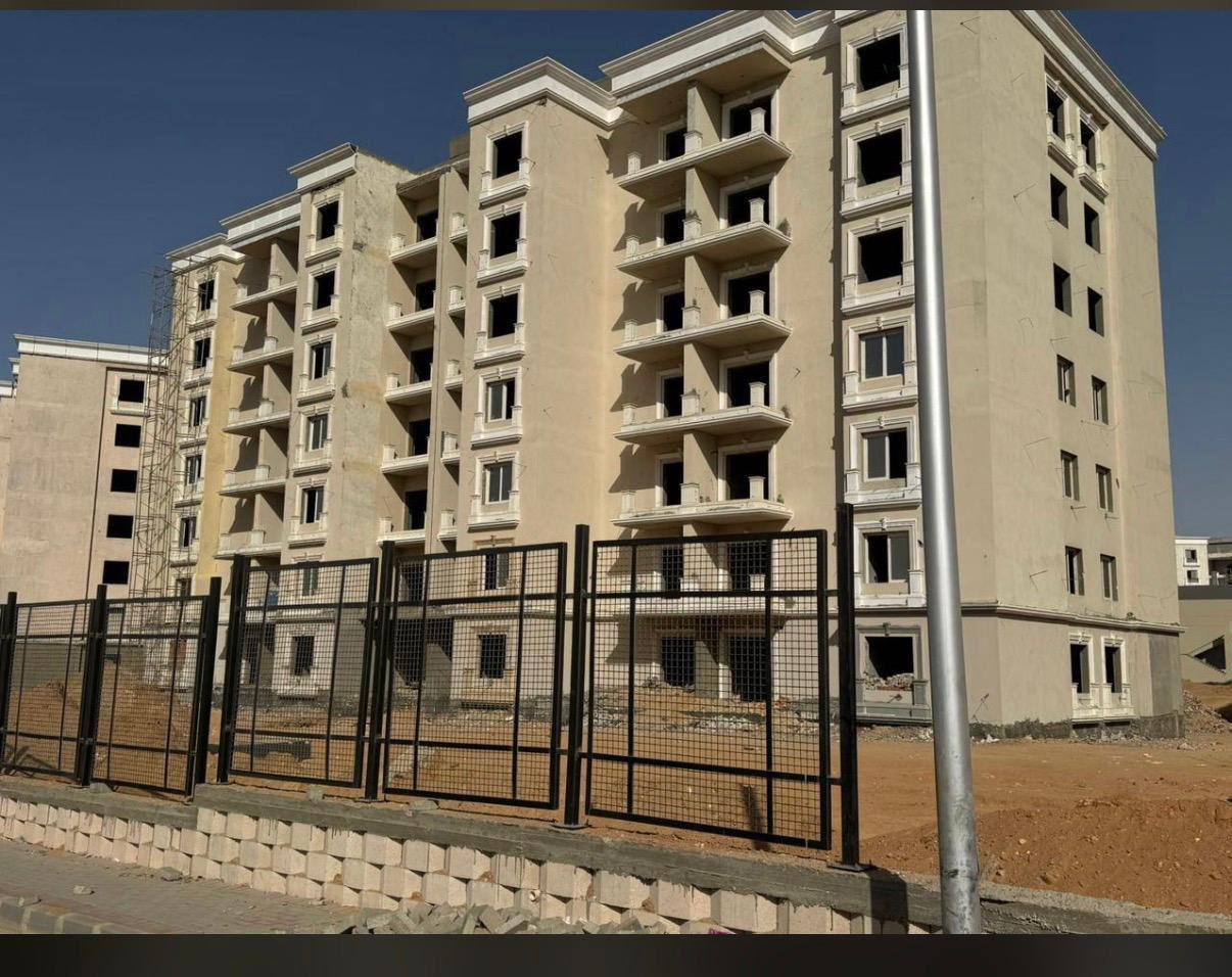 Arabian Estate by Arabian Estate