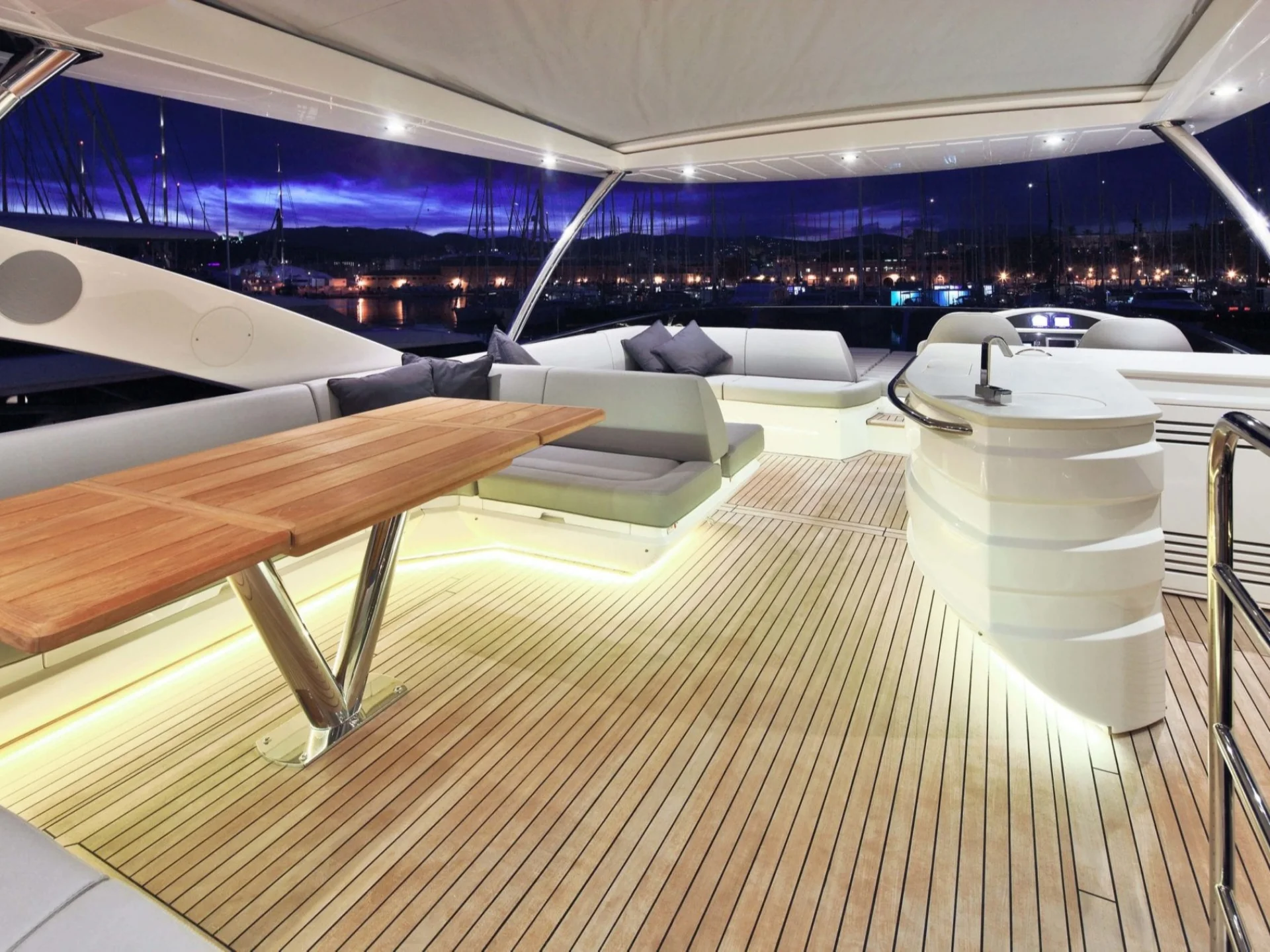 RAOUL W | Sunseeker 75 - Sunseeker