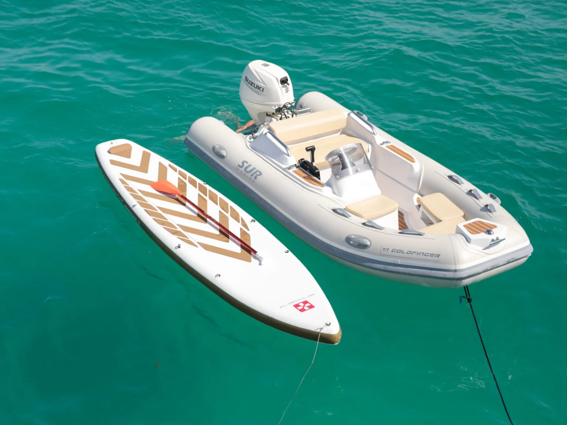 GOLDFINGER HOUSE OF HÜTTER | 64 Catamaran - Other