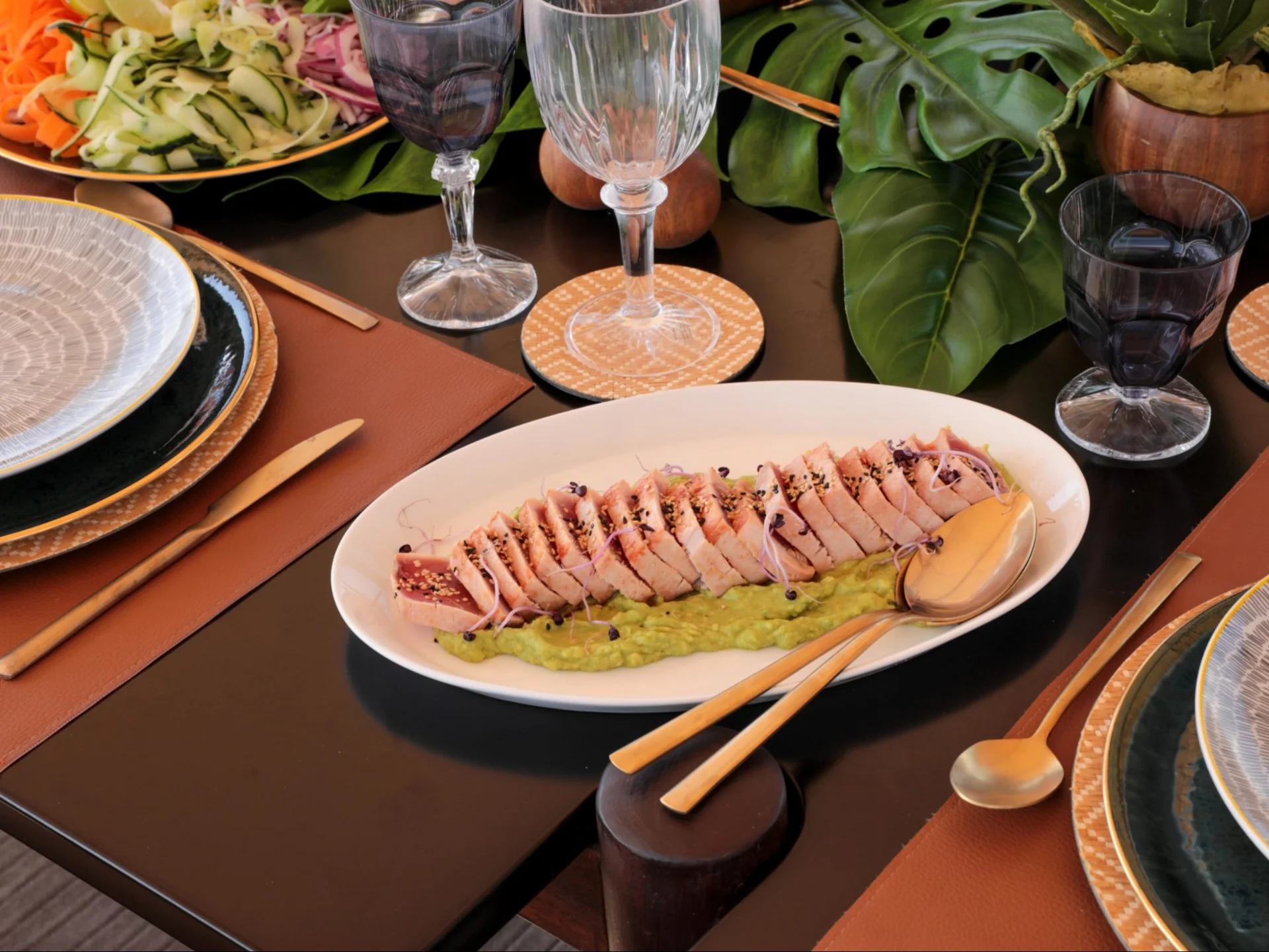 GOLDFINGER HOUSE OF HÜTTER | 64 Catamaran - Other