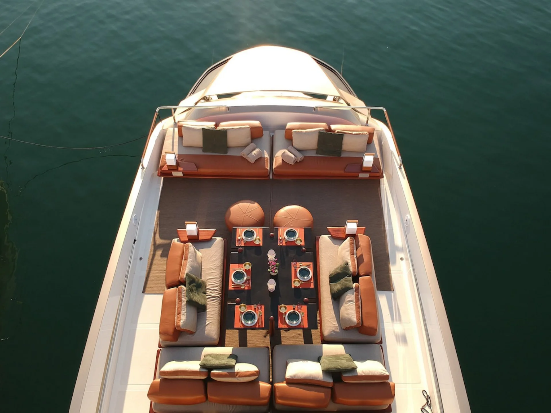 GOLDFINGER HOUSE OF HÜTTER | 64 Catamaran - Other