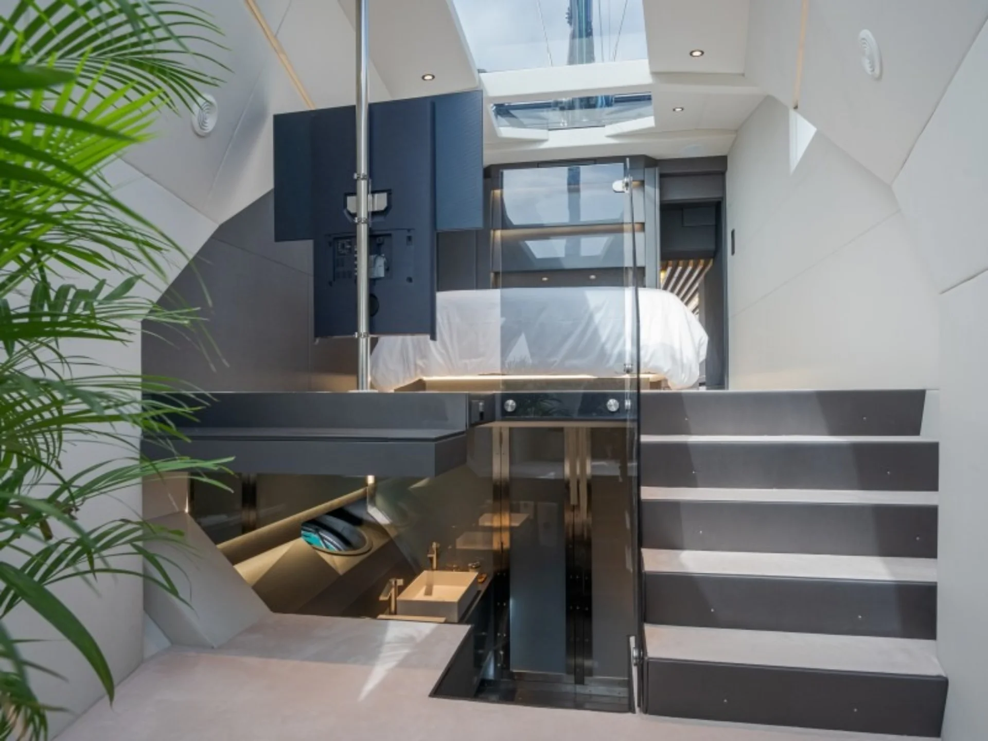 HANSTAIGER X1 - Hanstaiger