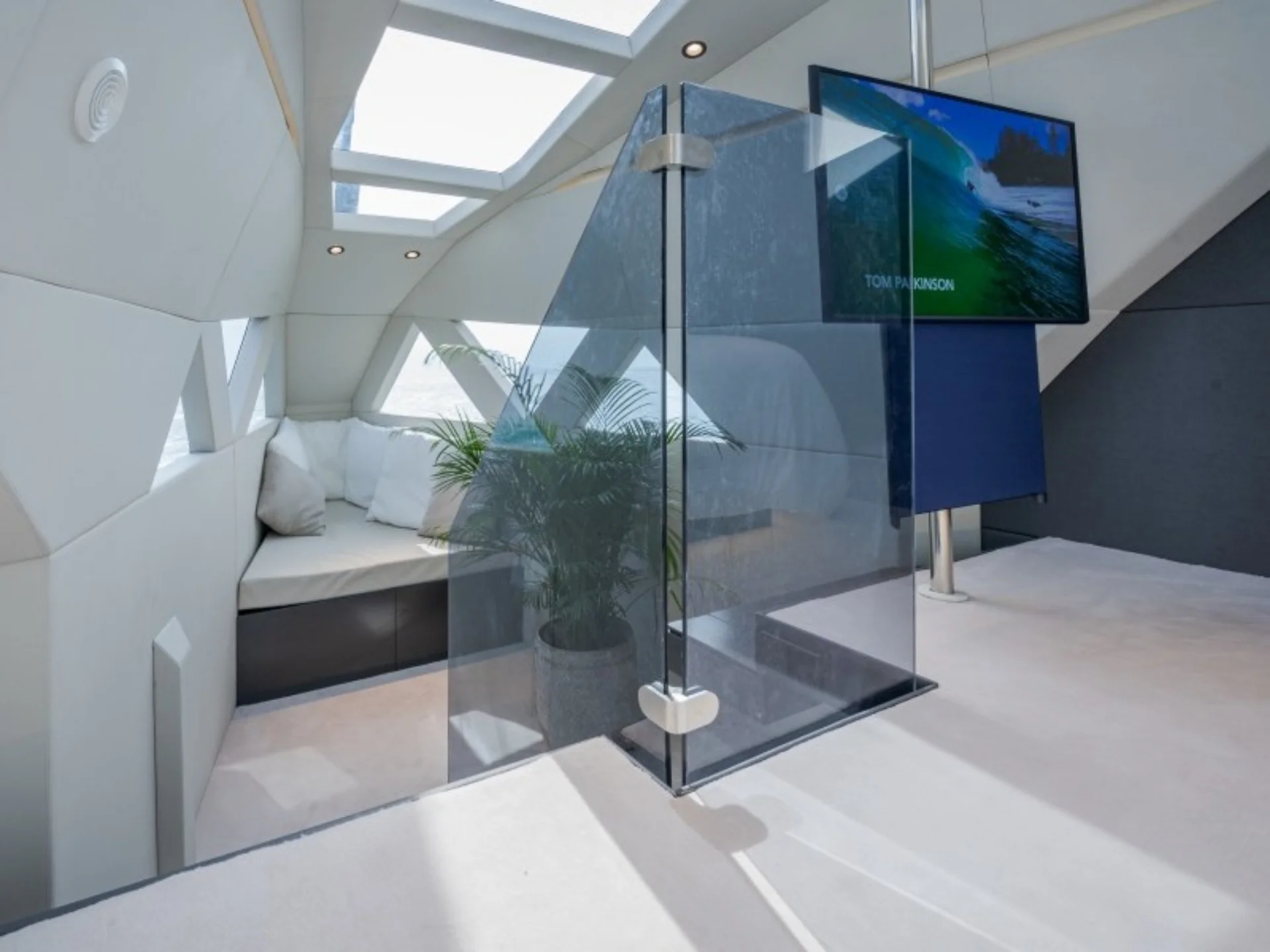 HANSTAIGER X1 - Hanstaiger