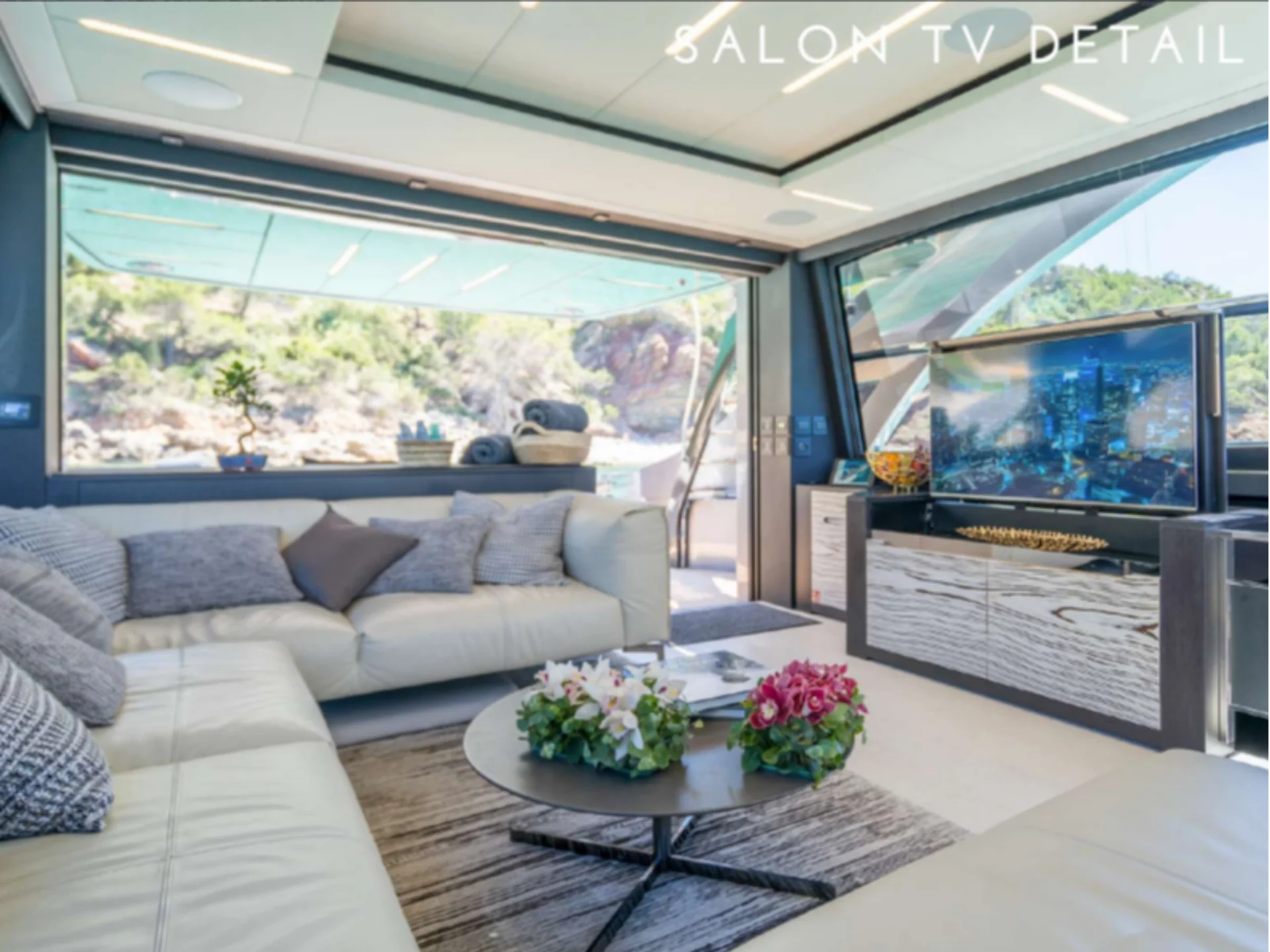 BEYOND | Pershing 8X - Pershing