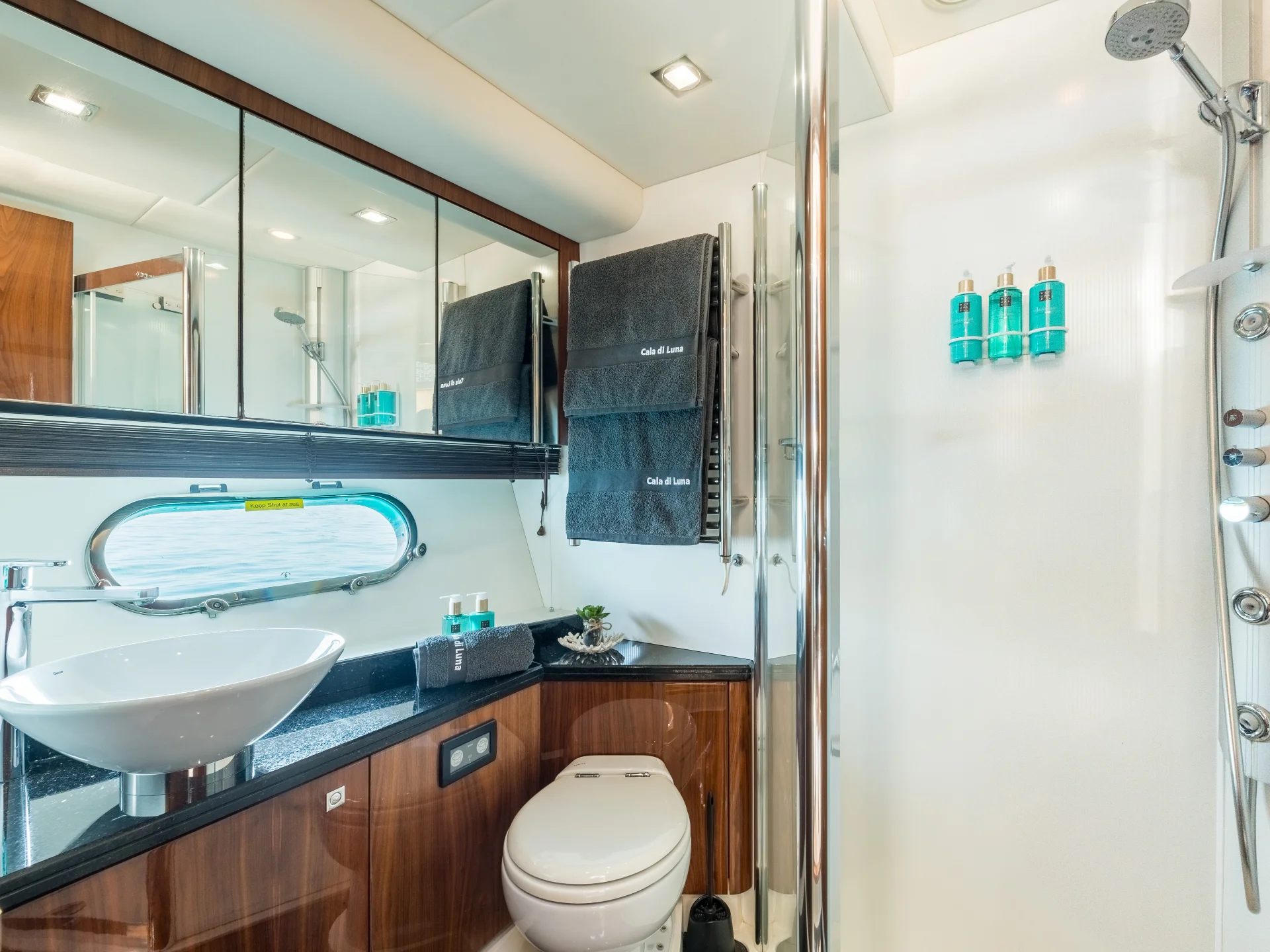 CALA DI LUNA | Sunseeker Manhattan 70 - Sunseeker