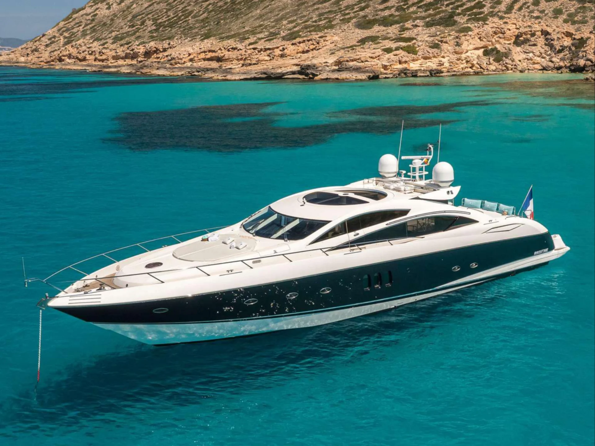 FROGGY | Sunseeker Predator 82