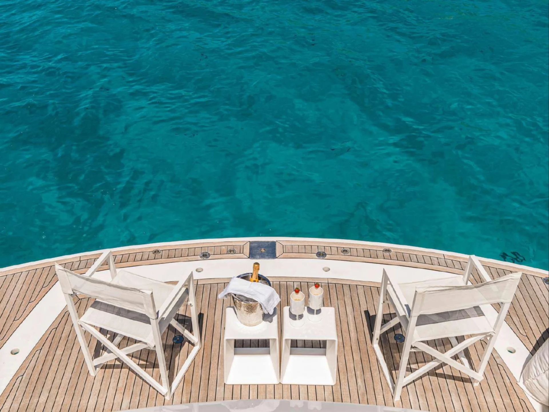 FROGGY | Sunseeker Predator 82 - Sunseeker