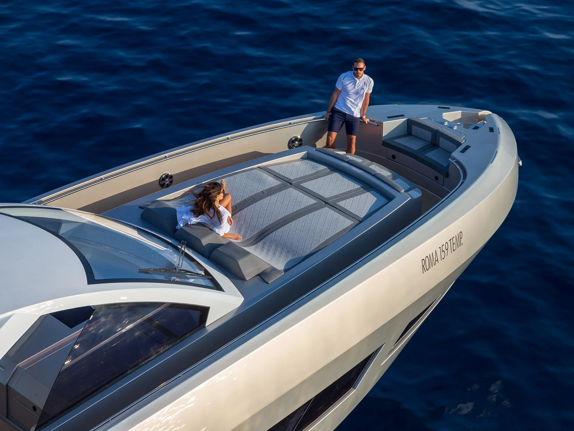 NEXT | Canados Gladiator 631 - Canados