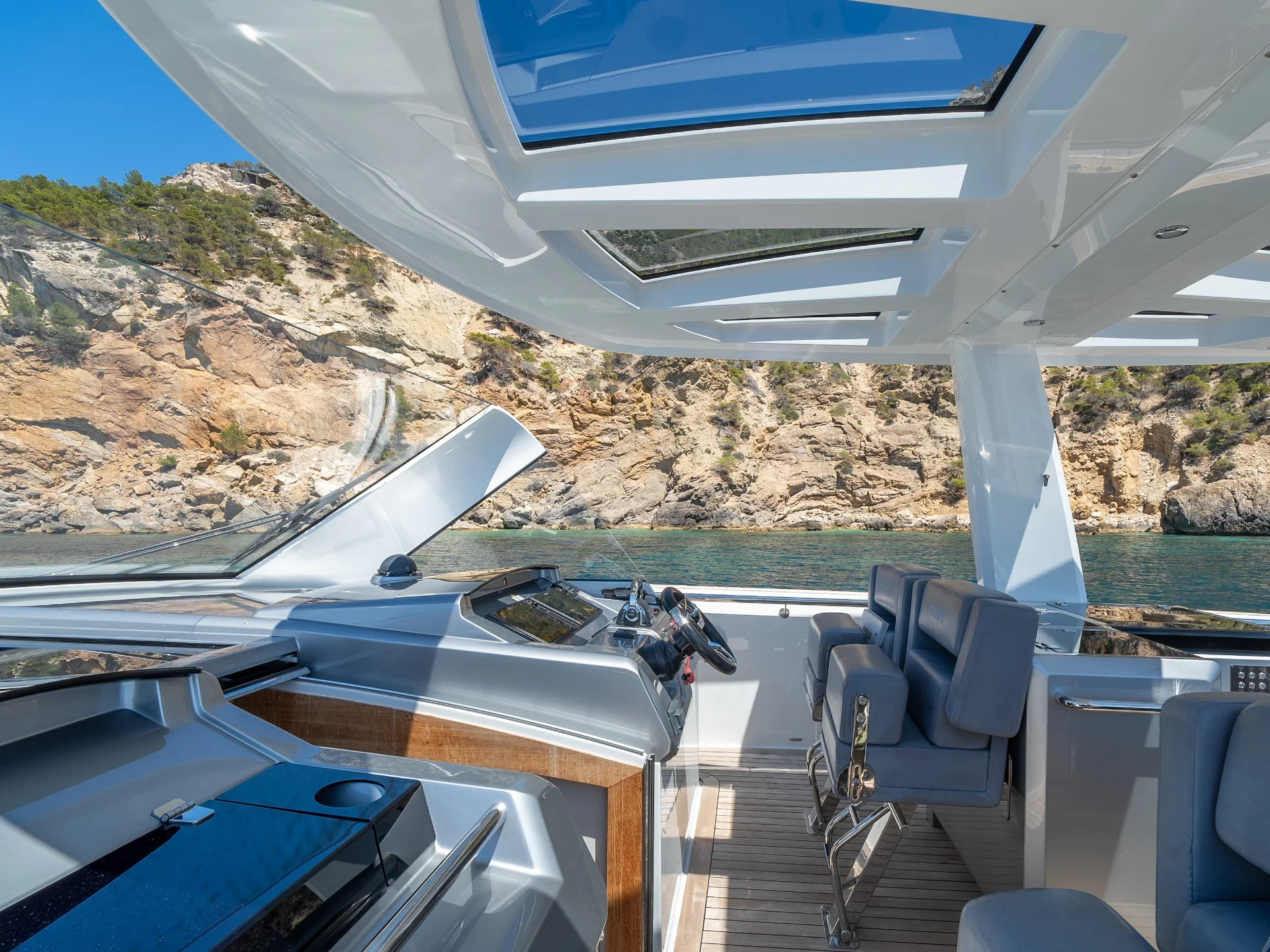 PETITCHET | Fjord 52 - Fjord