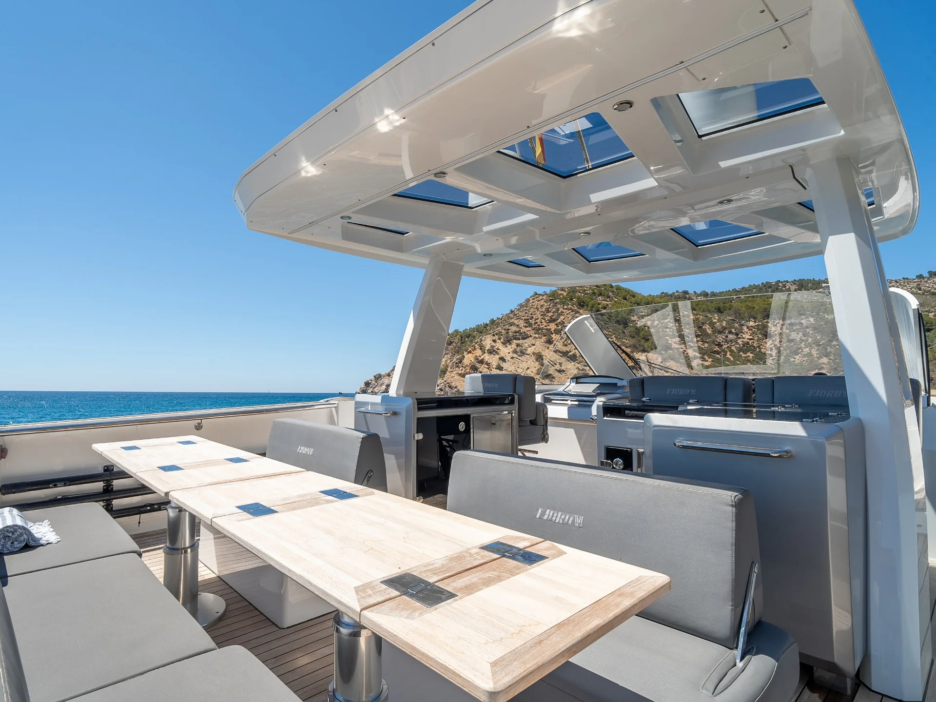 PETITCHET | Fjord 52 - Fjord