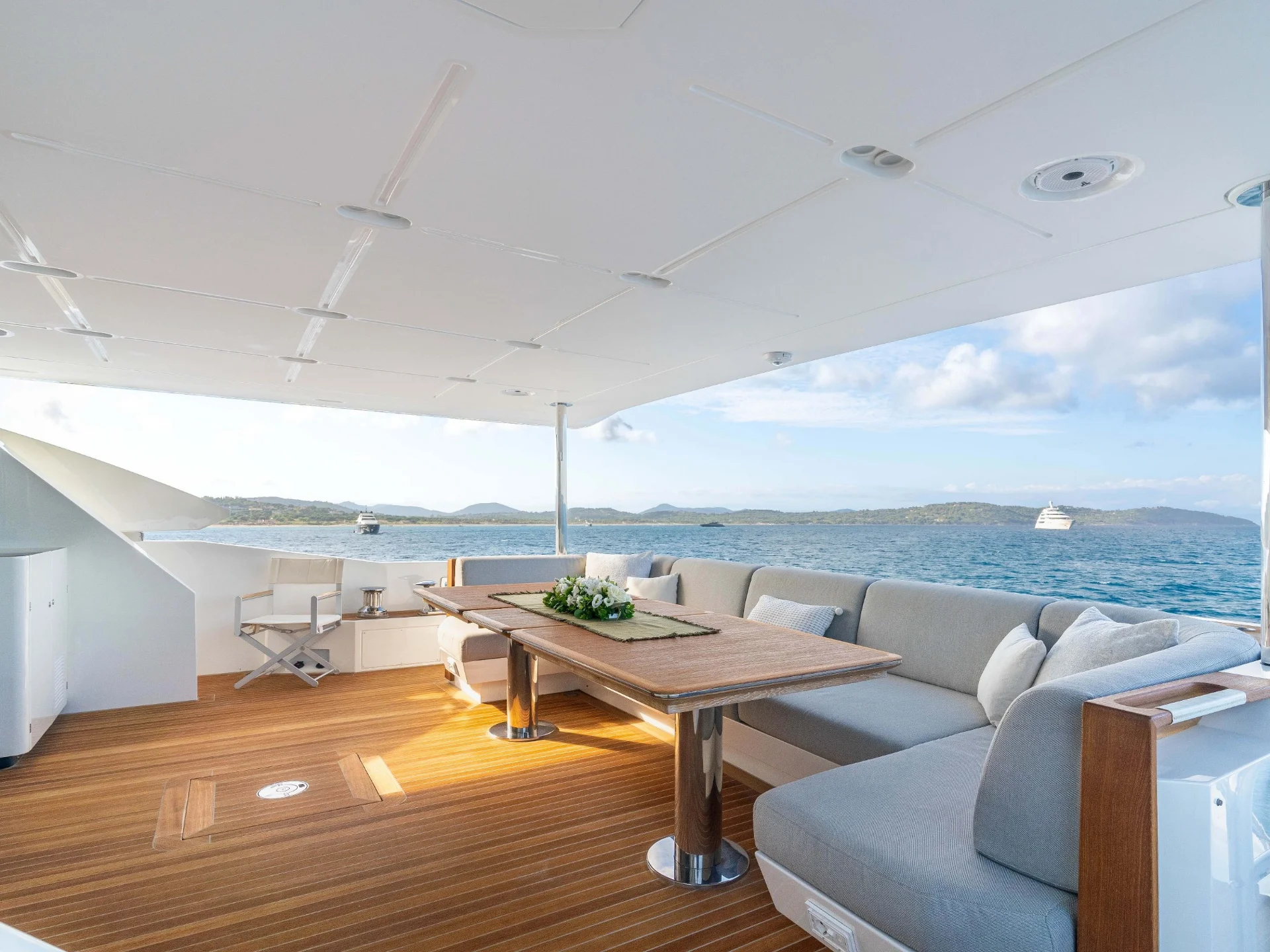 NEMESIS | Azimut 32 Metri - Azimut