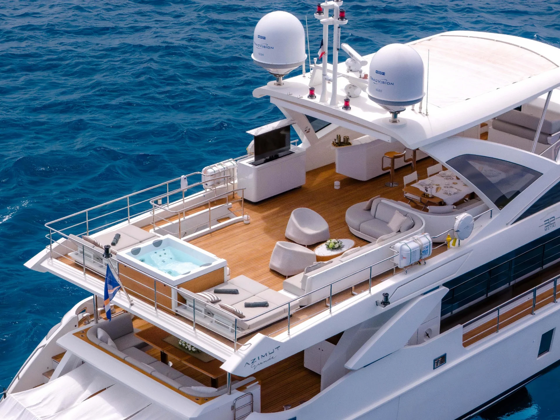 NEMESIS | Azimut 32 Metri - Azimut