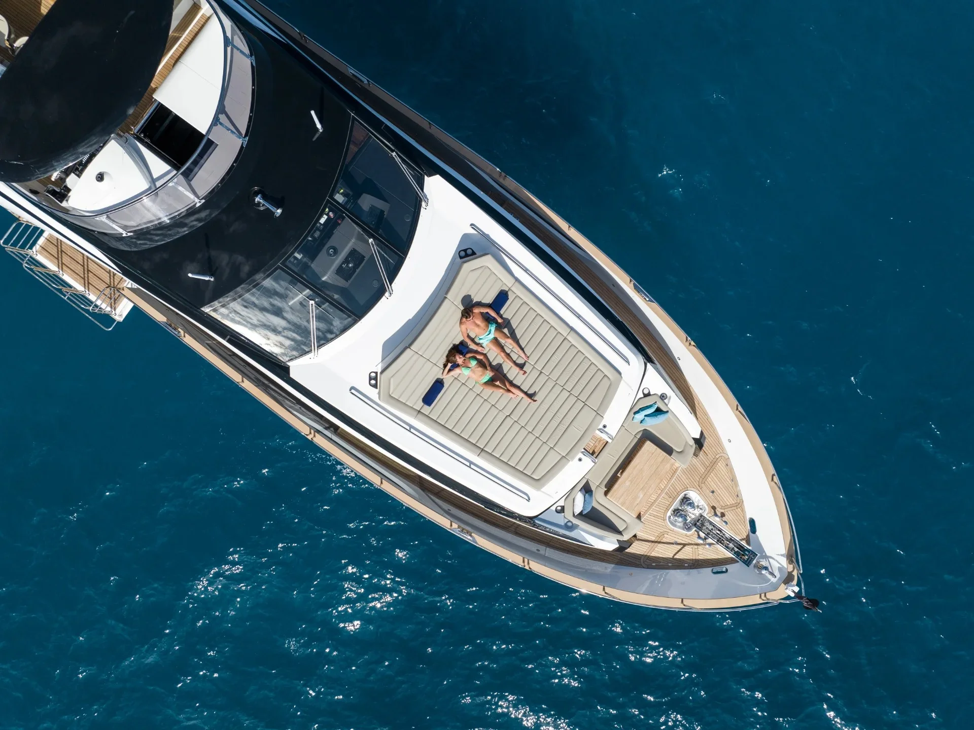BLUE INFINITY ONE | Sunseeker 95  - Sunseeker