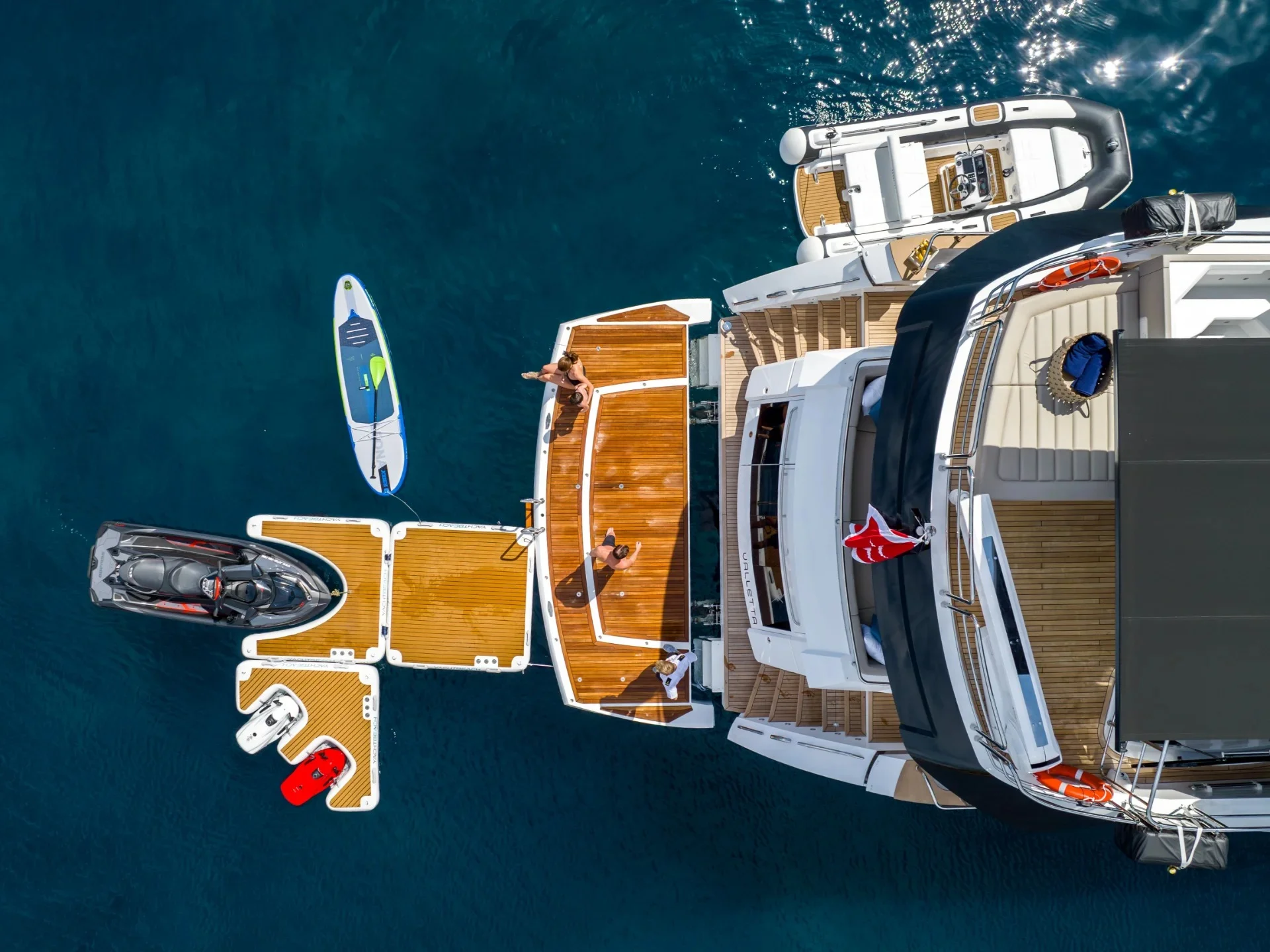 BLUE INFINITY ONE | Sunseeker 95 - Sunseeker