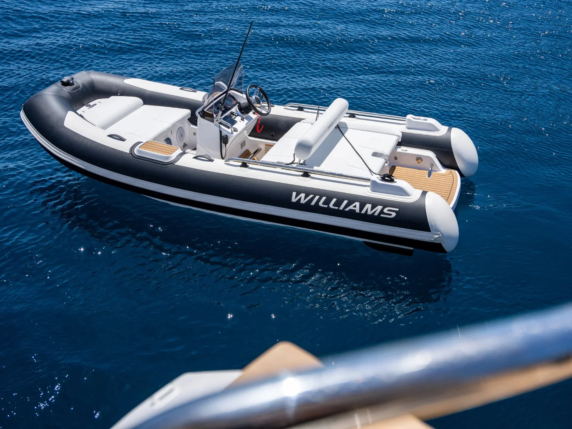 HIGH ENERGY | Sunseeker 95 - Sunseeker