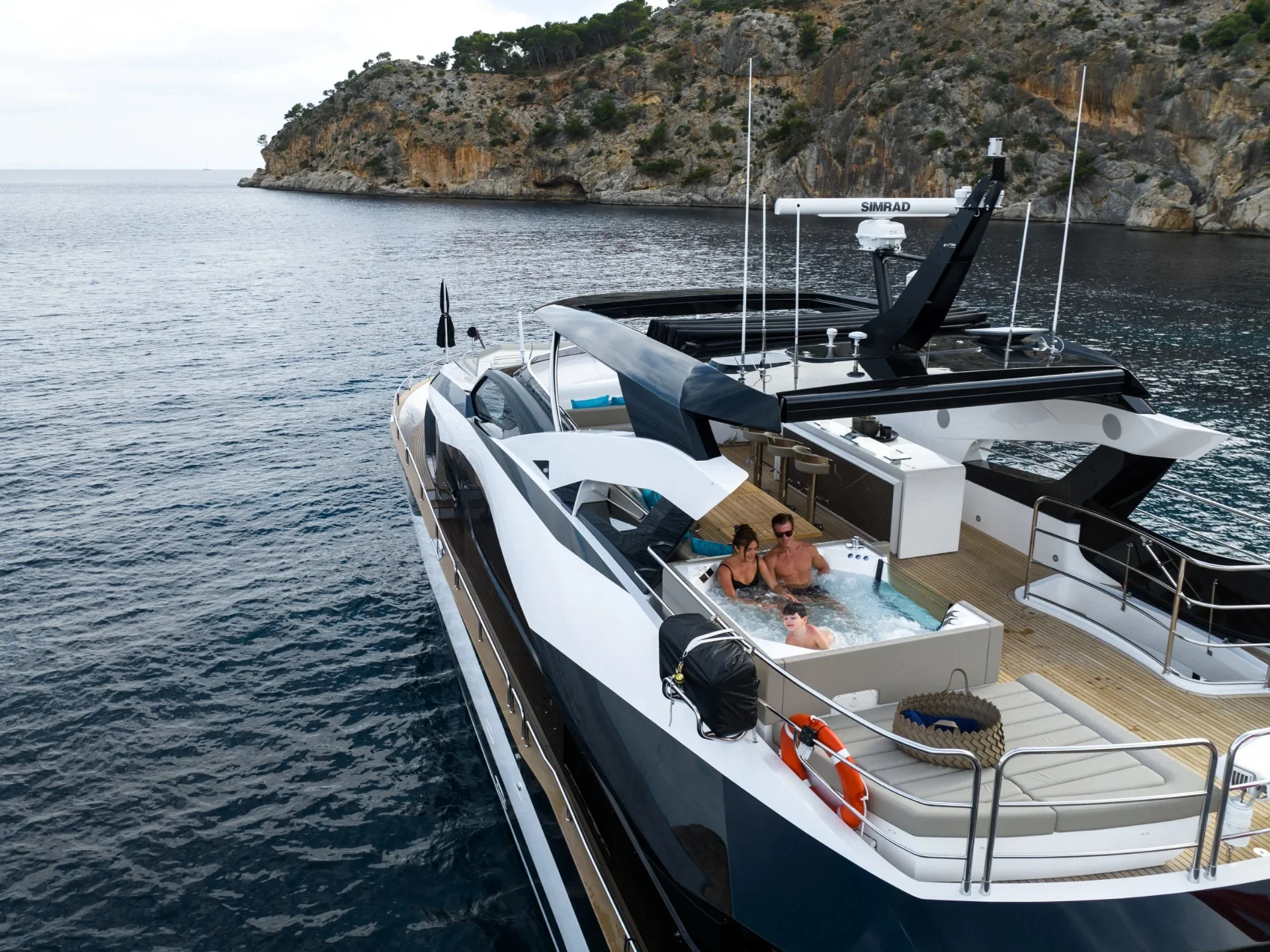 HIGH ENERGY | Sunseeker 95 - Sunseeker