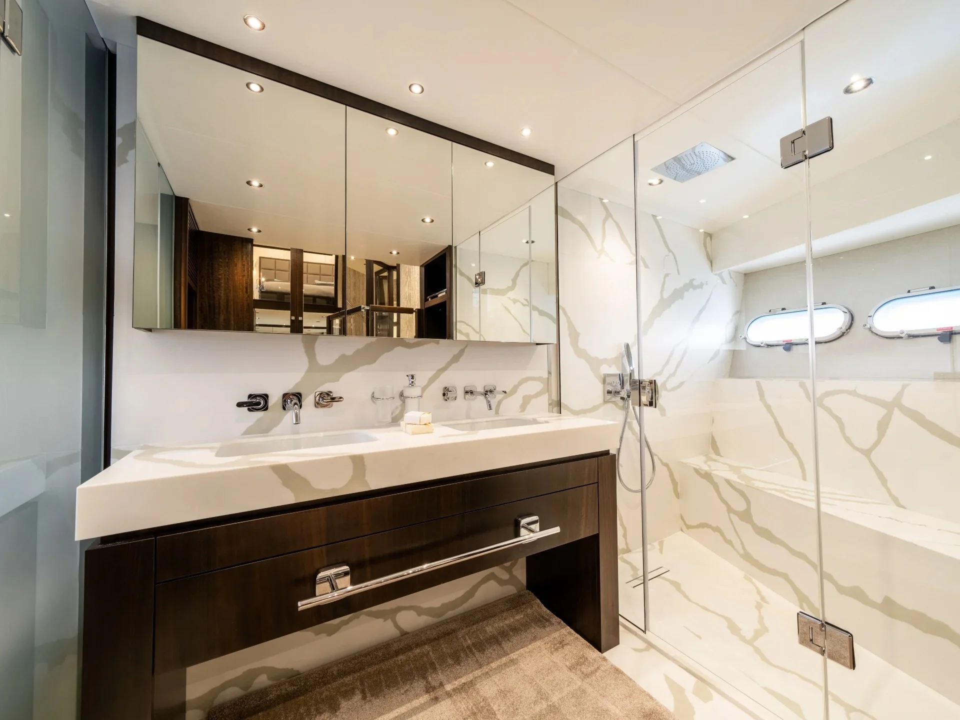 HIGH ENERGY | Sunseeker 95 - Sunseeker