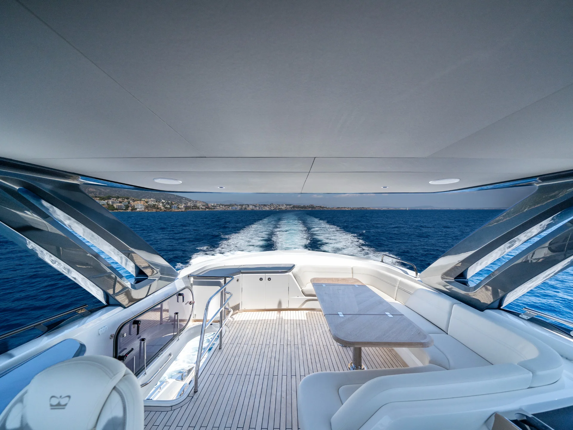 NEGOTIATOR II | Princess S72 - Princess