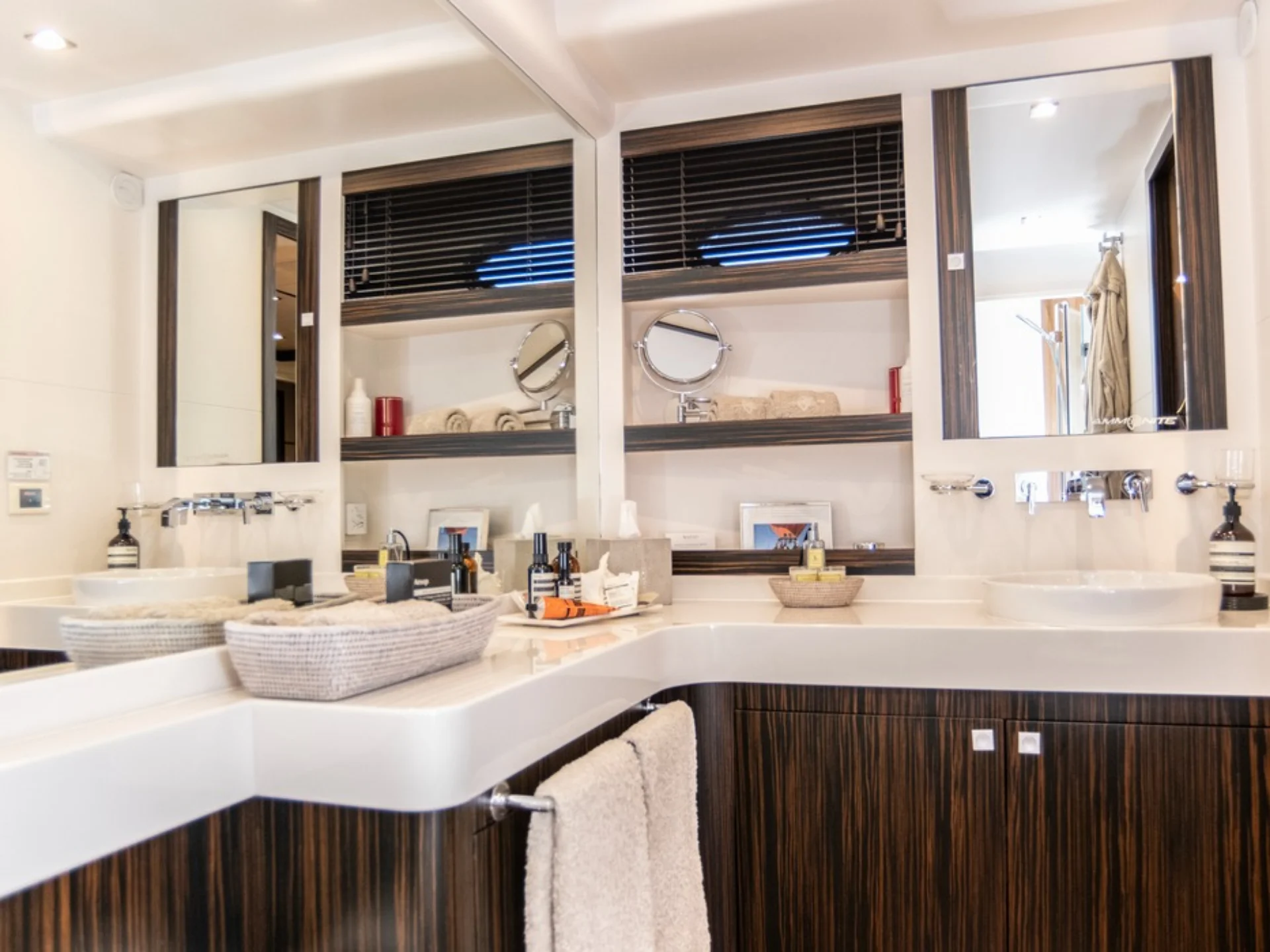 AMMONITE | Numarine 24M - Numarine