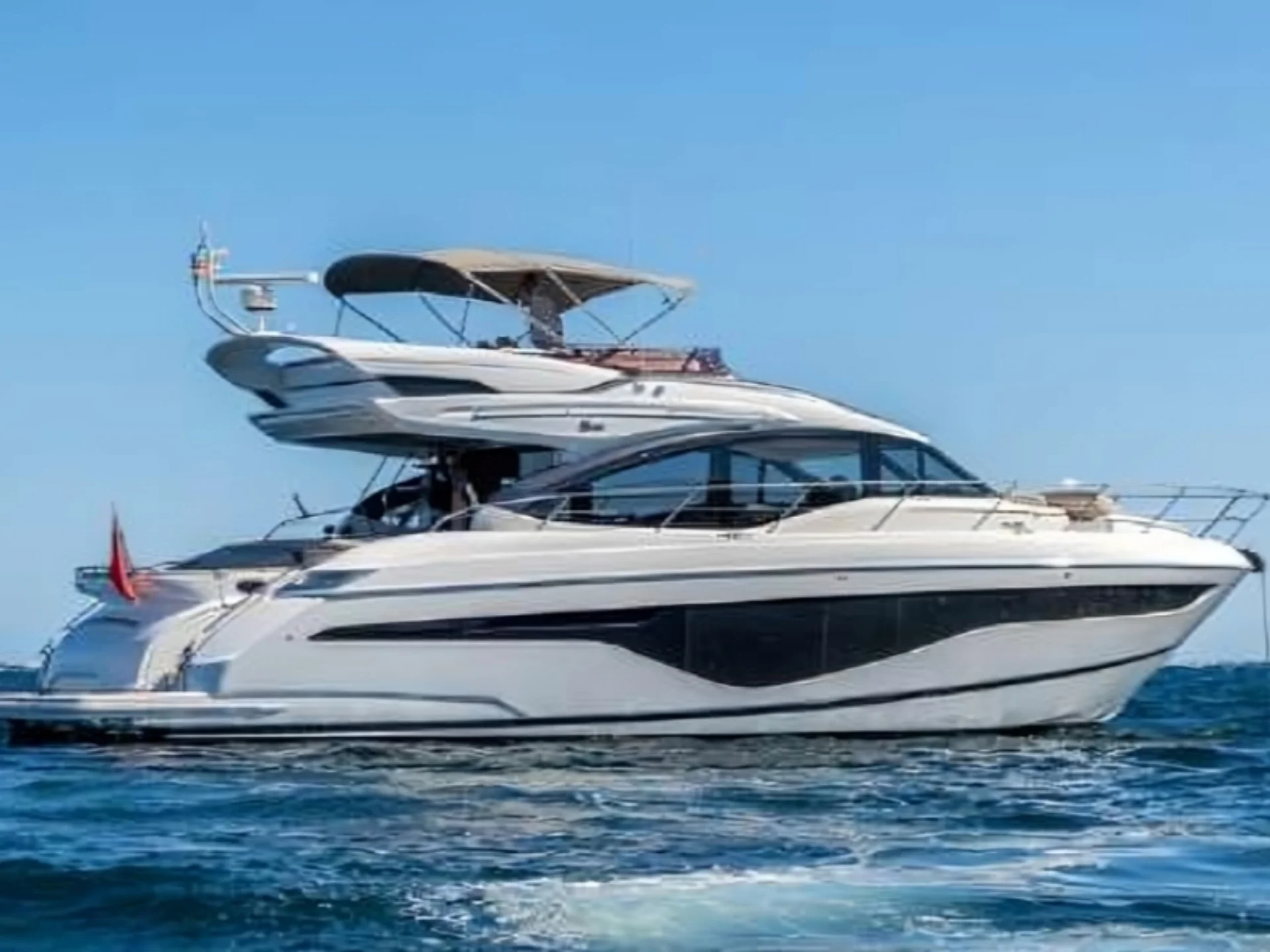 MISS DEMEANOR | Princess S62 - Princess