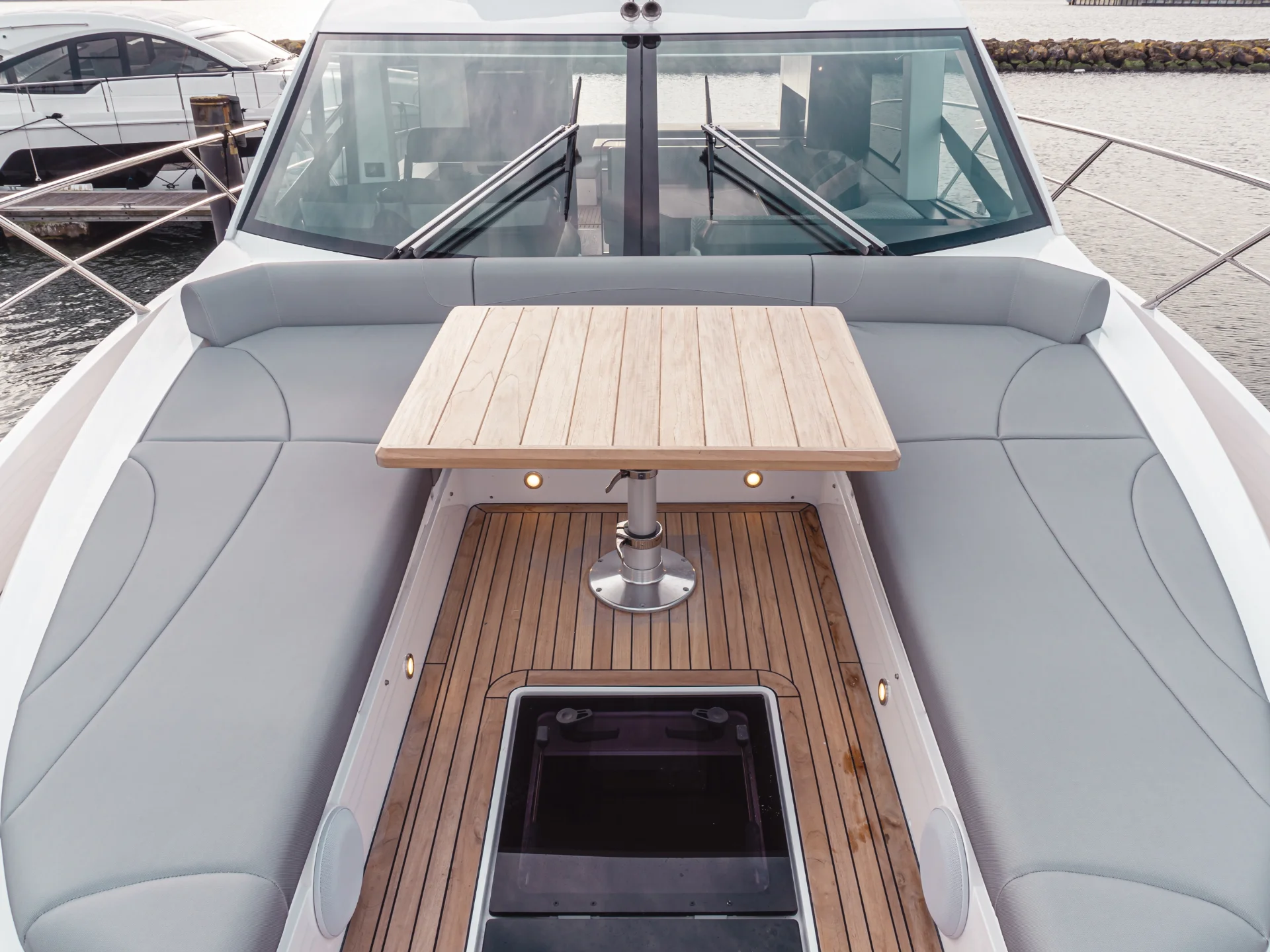 PERFECTION STILL | Sunseeker Manhattan 55 - Sunseeker