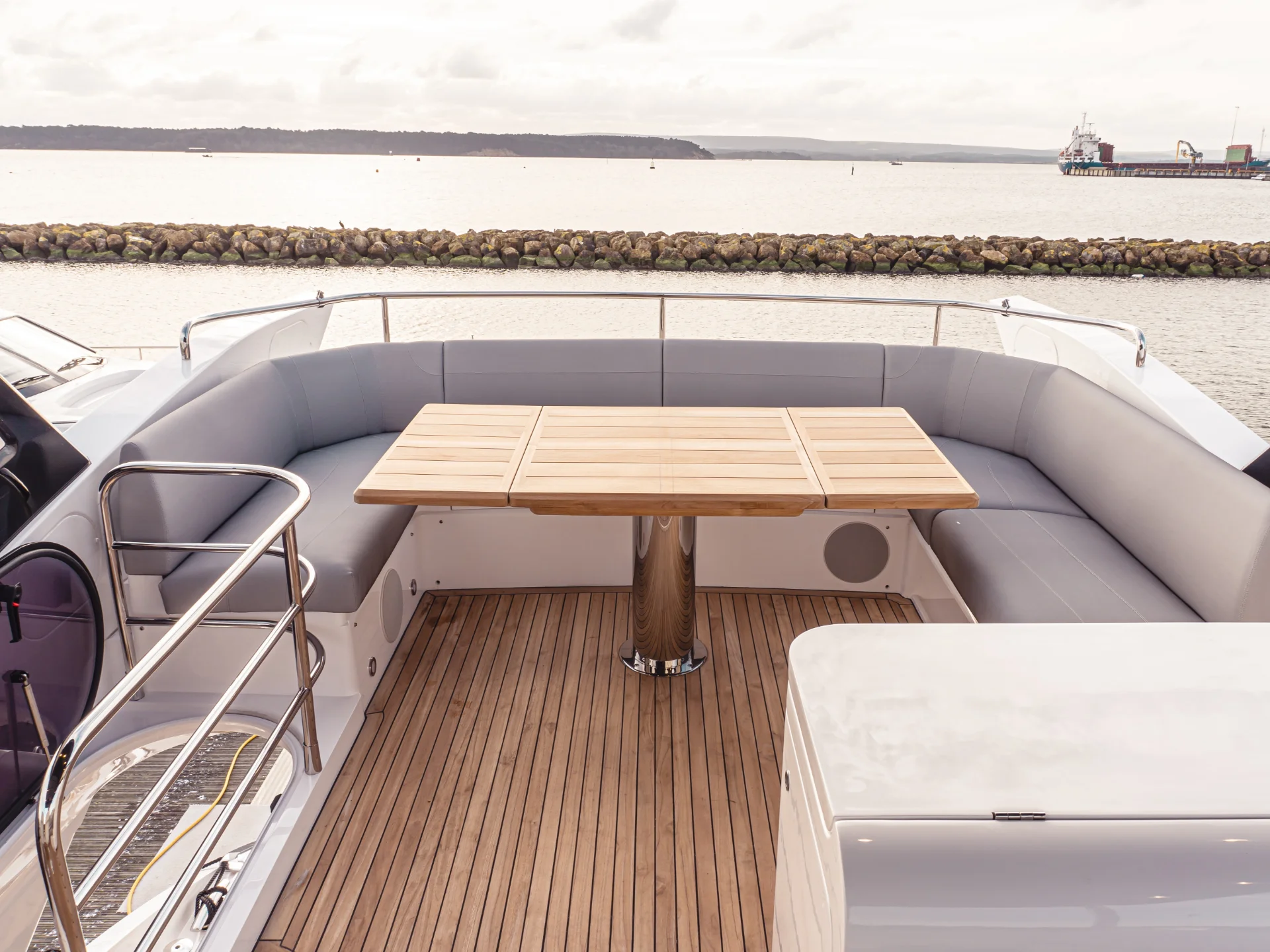 PERFECTION STILL | Sunseeker Manhattan 55 - Sunseeker