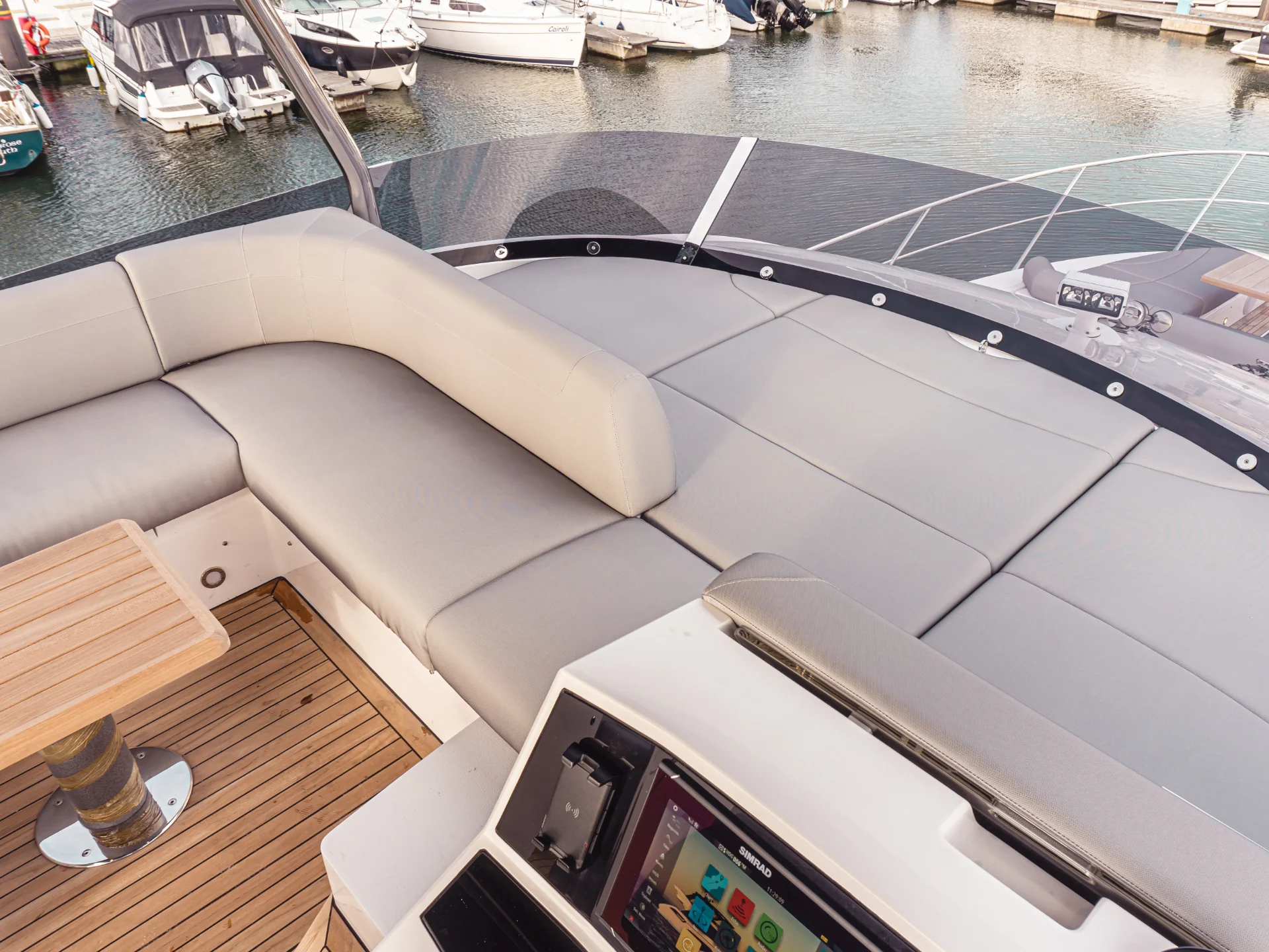 PERFECTION STILL | Sunseeker Manhattan 55 - Sunseeker