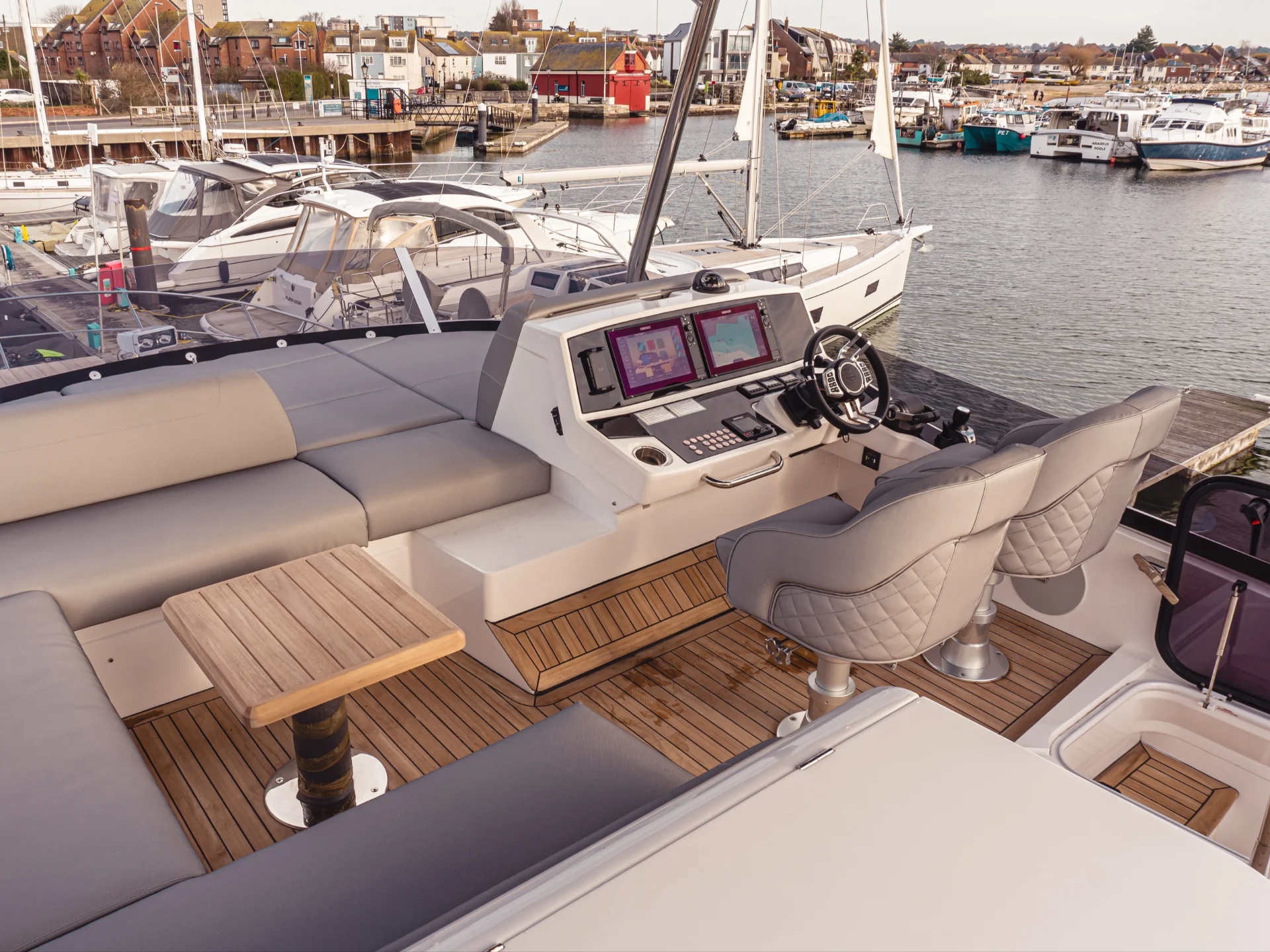 PERFECTION STILL | Sunseeker Manhattan 55 - Sunseeker