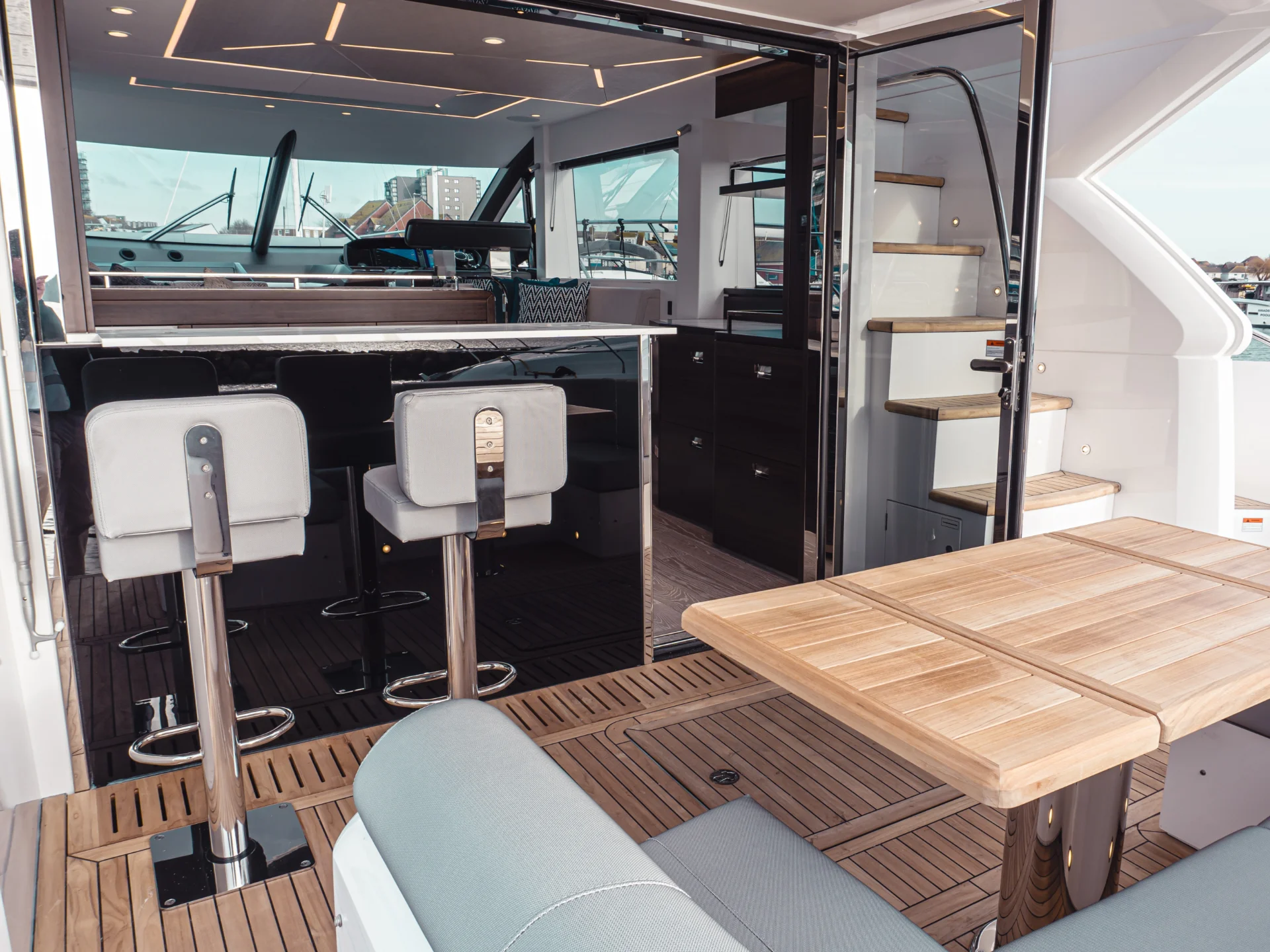 PERFECTION STILL | Sunseeker Manhattan 55 - Sunseeker