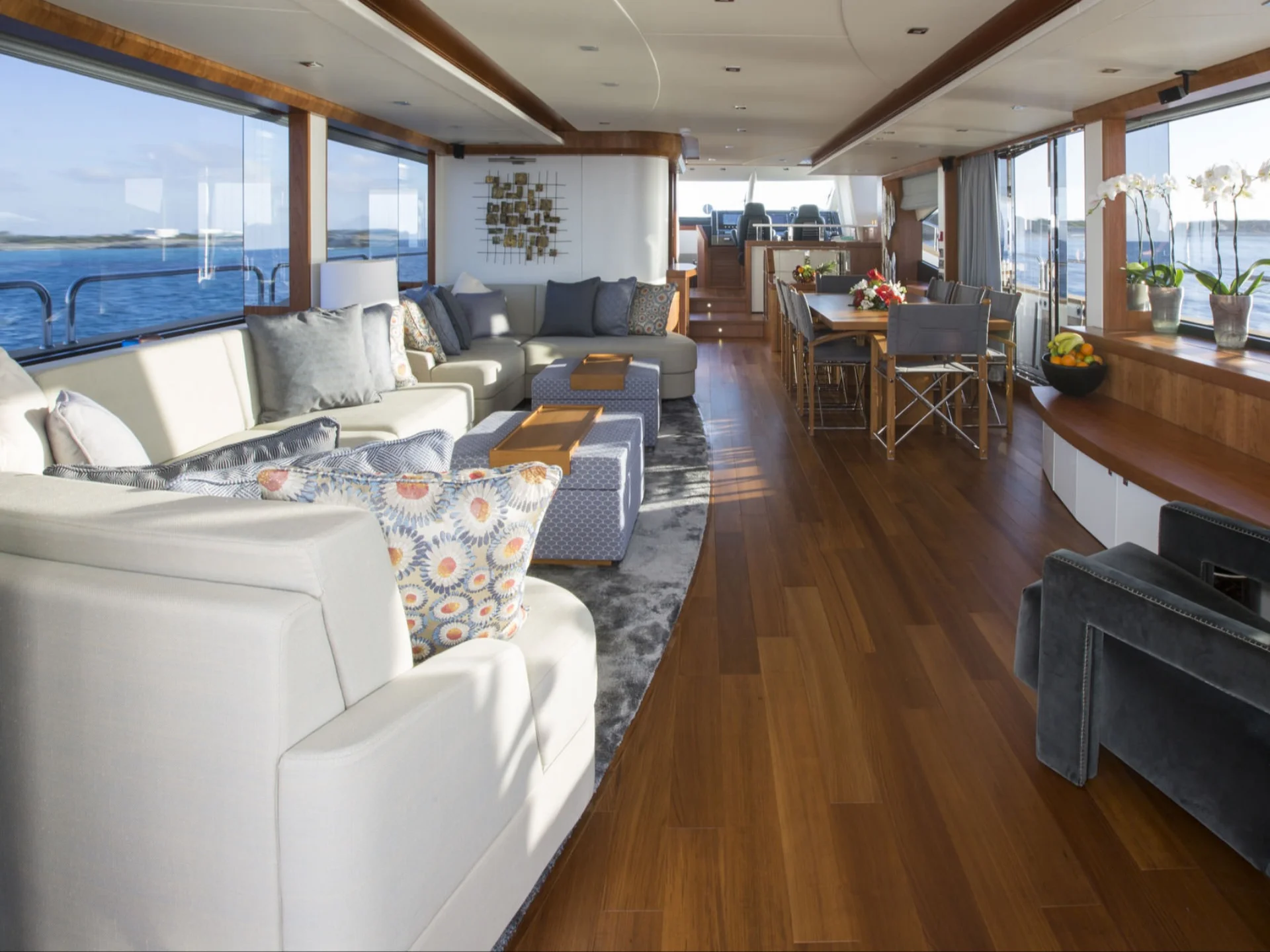 PLAY THE GAME | Sunseeker 28M - Sunseeker