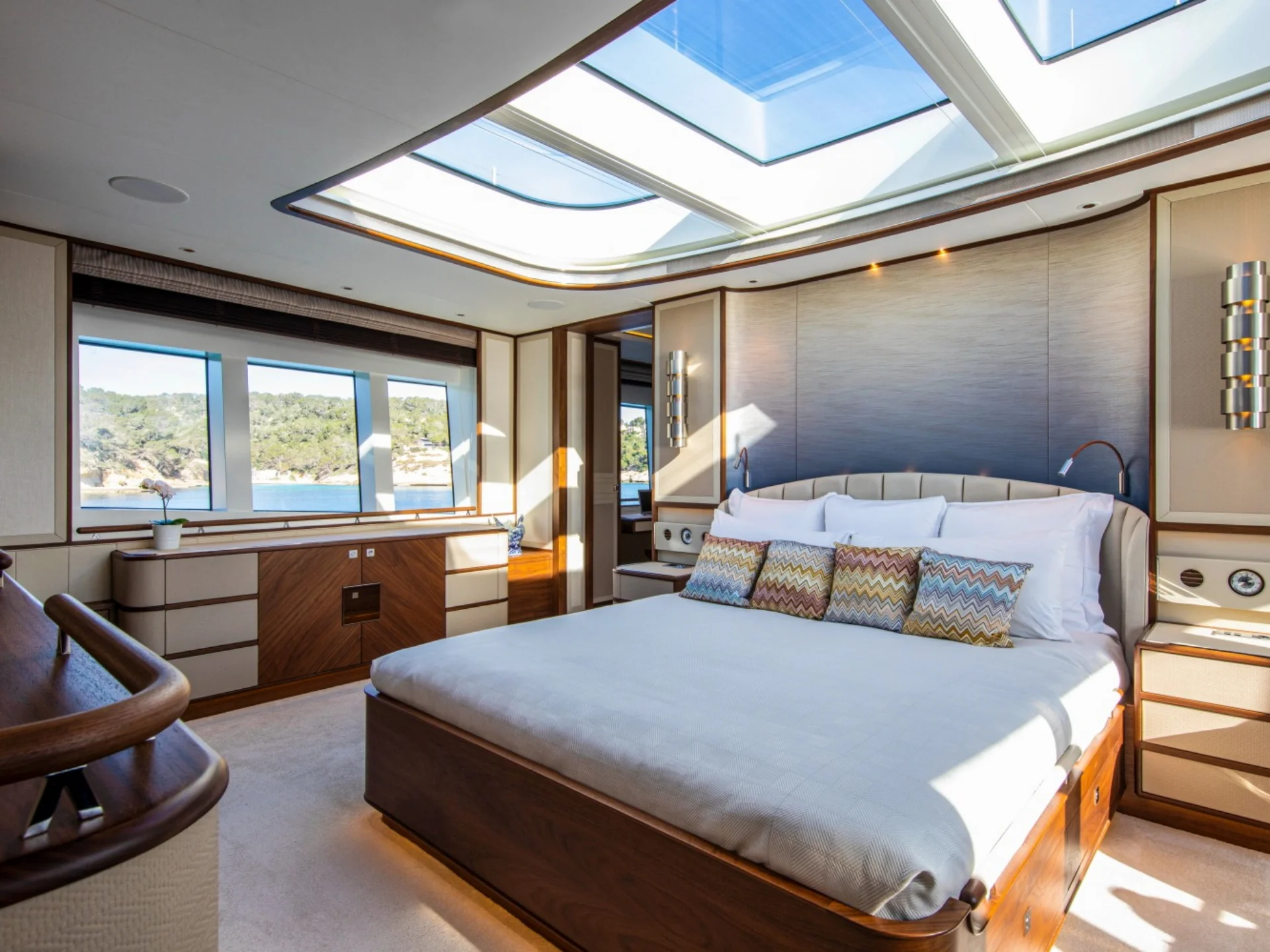 DELTA ONE | Mulder ThirtySix - Mulder