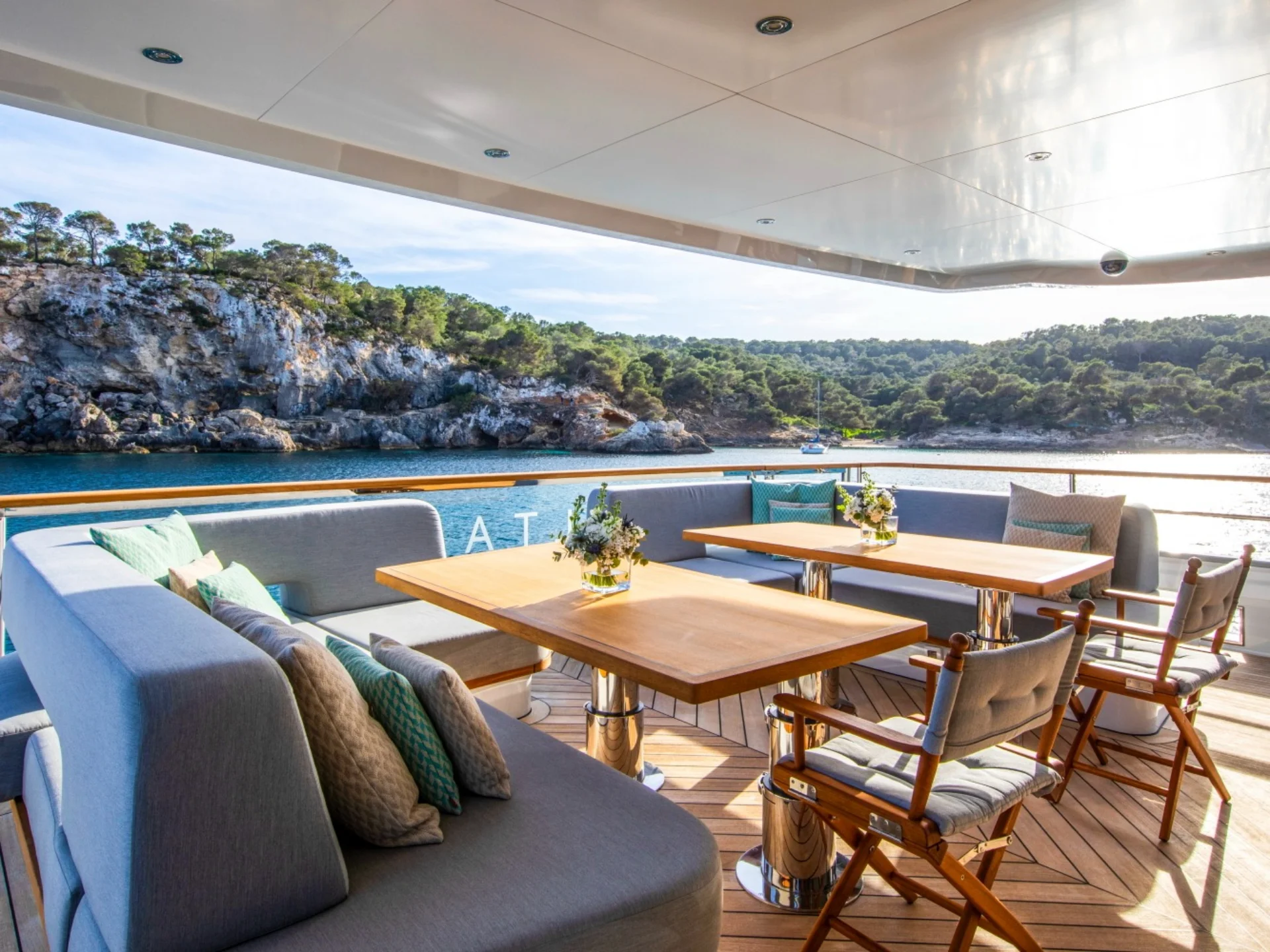 DELTA ONE | Mulder ThirtySix - Mulder