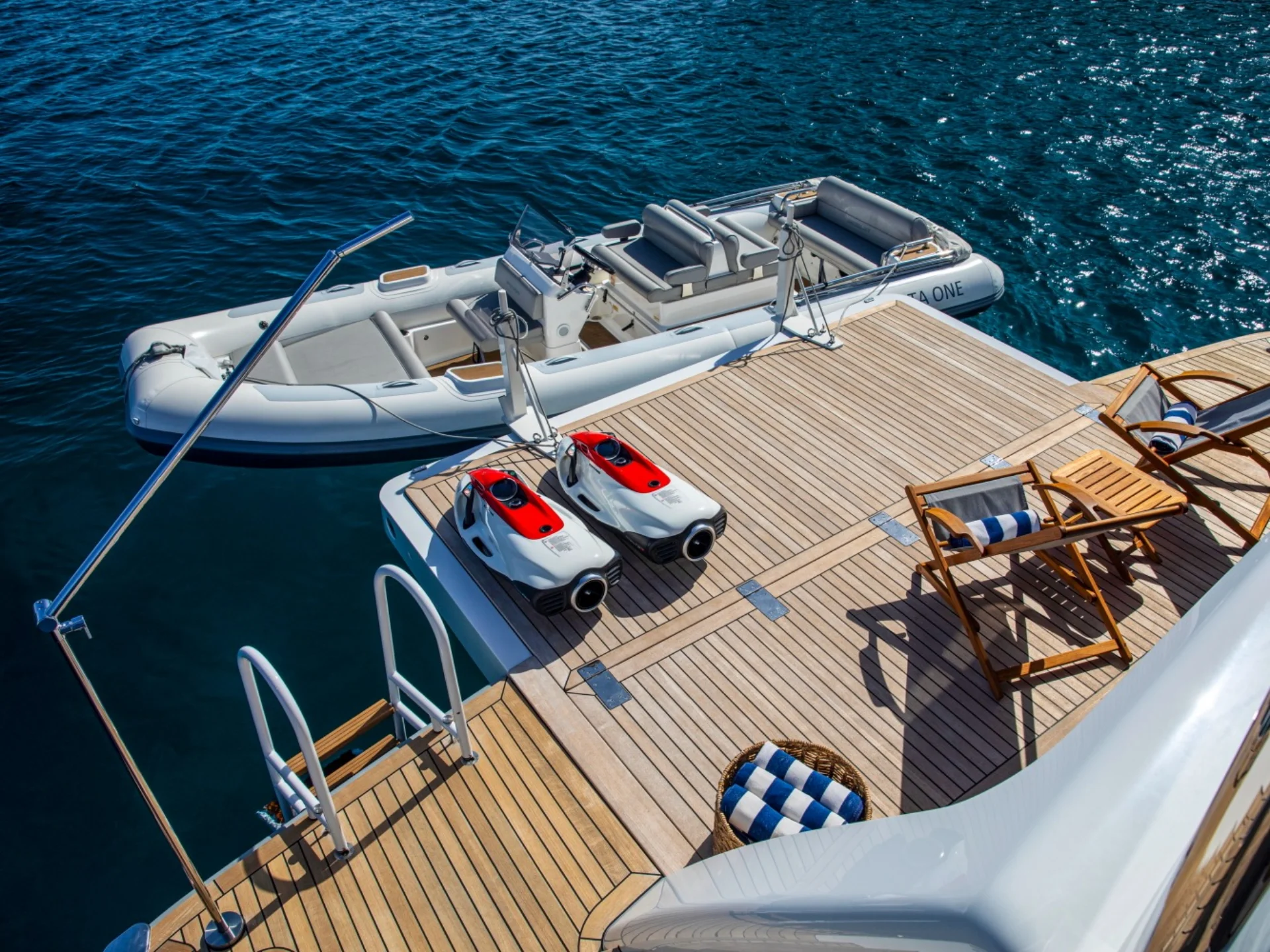 DELTA ONE | Mulder ThirtySix - Mulder