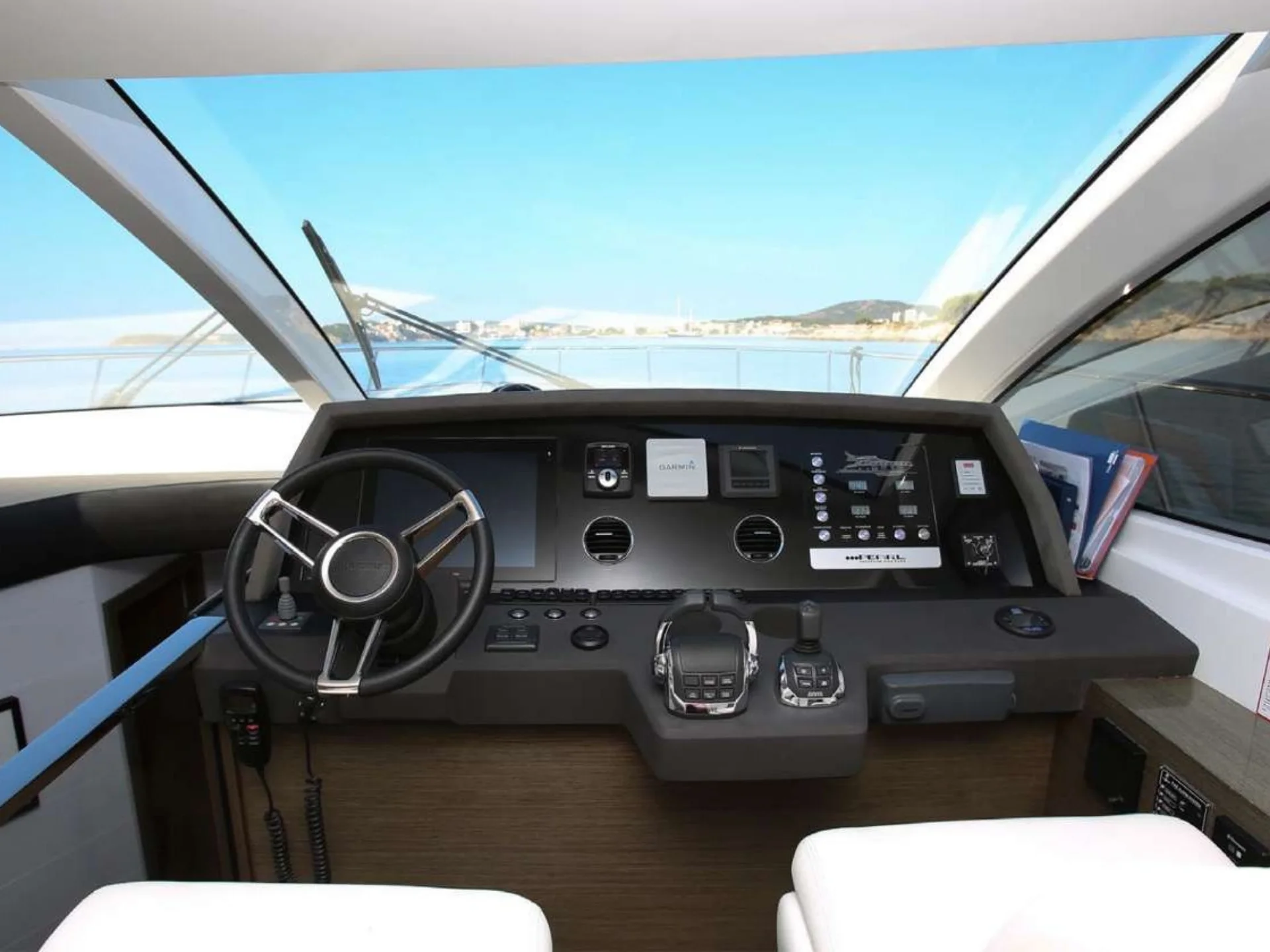 HONEYBEEZ | Pearl 65 - Pearl