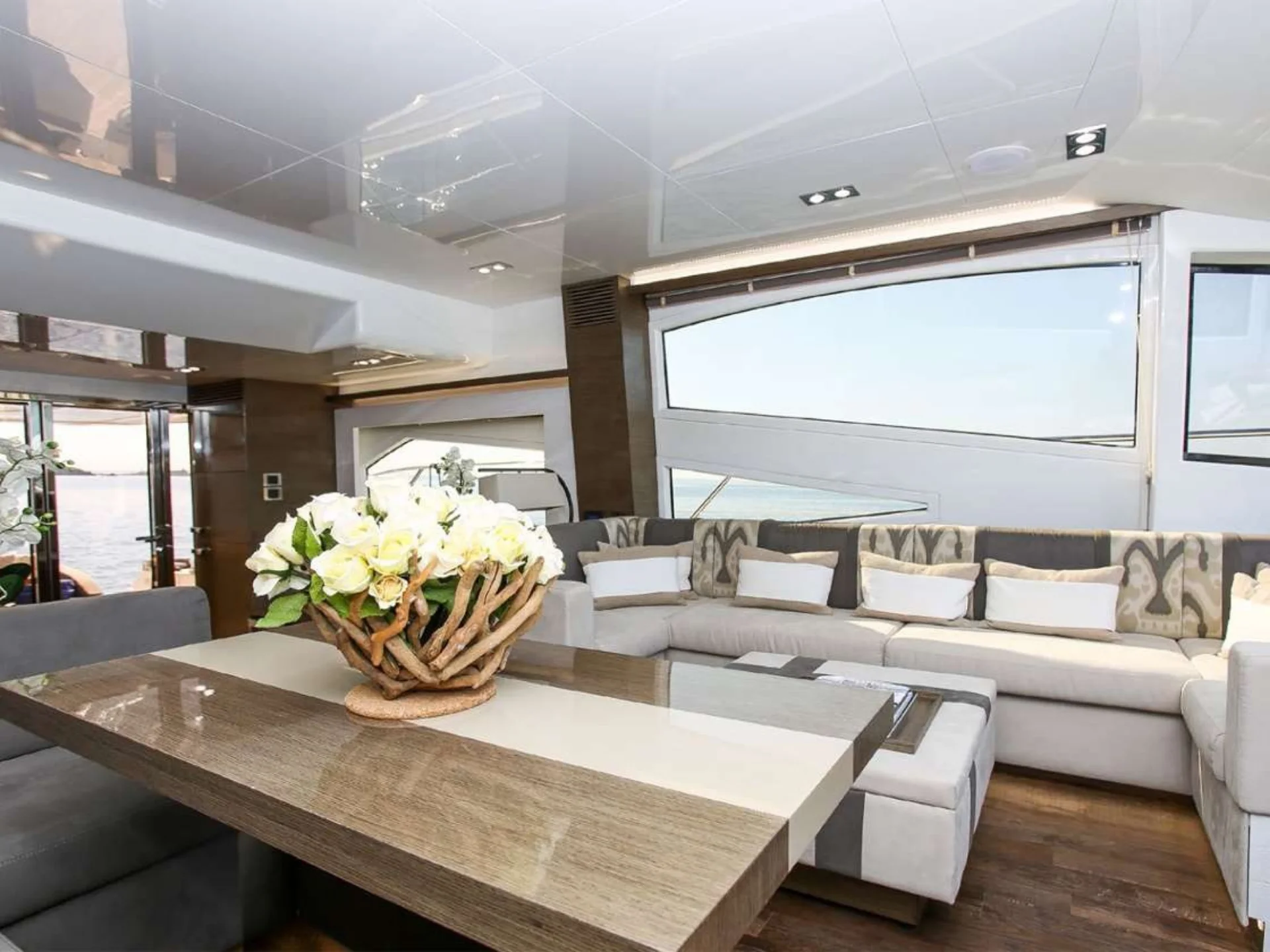 HONEYBEEZ | Pearl 65 - Pearl