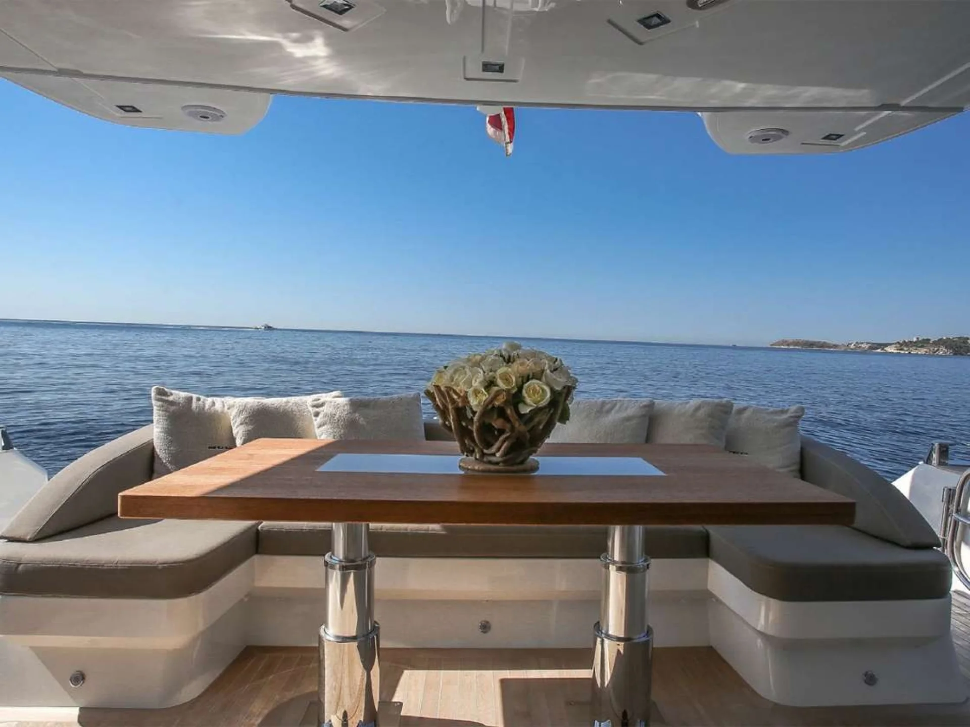 HONEYBEEZ | Pearl 65 - Pearl