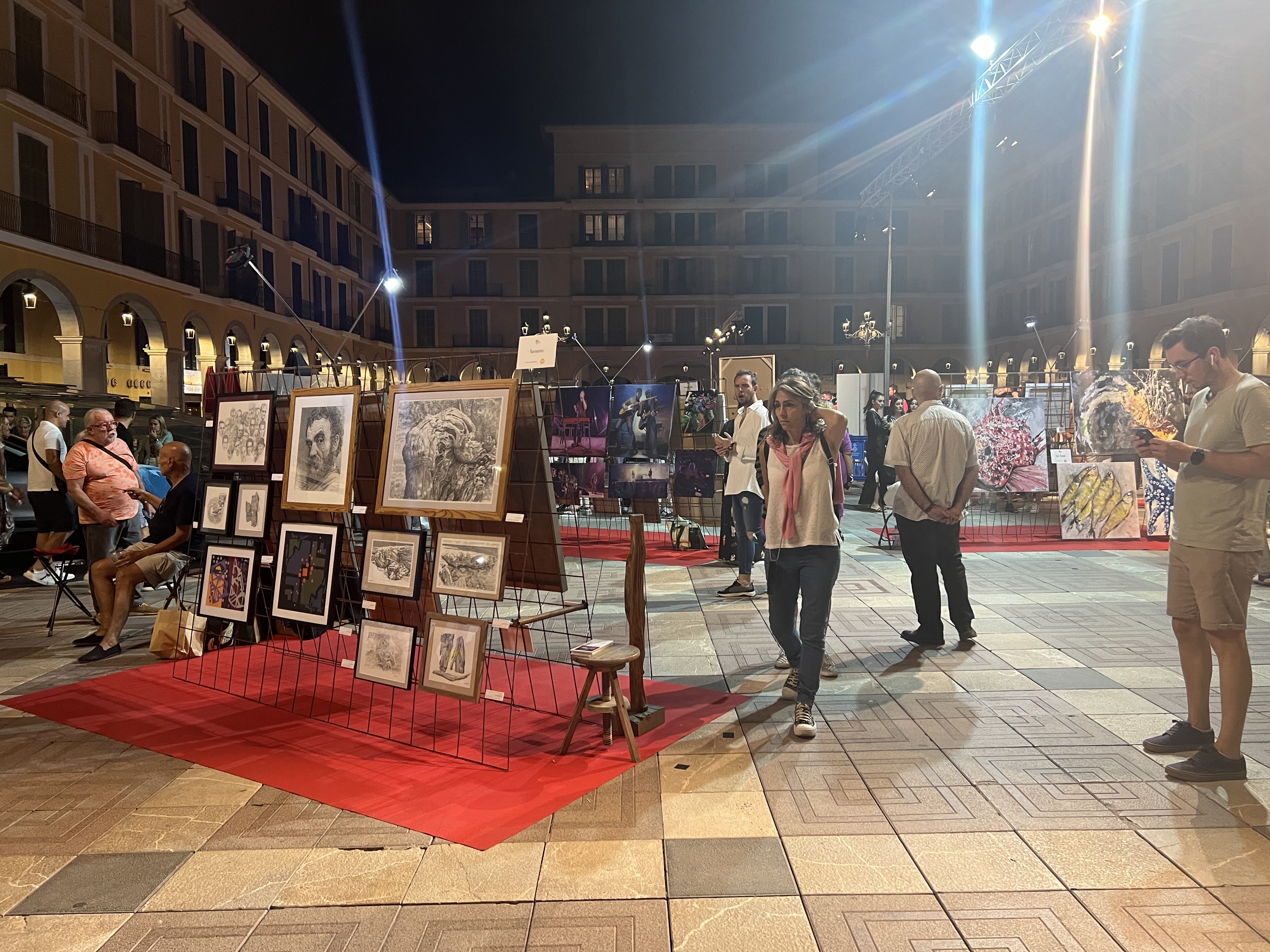 Nit de l'Art 2025: En guide till Palmas legendariska gallerinatt