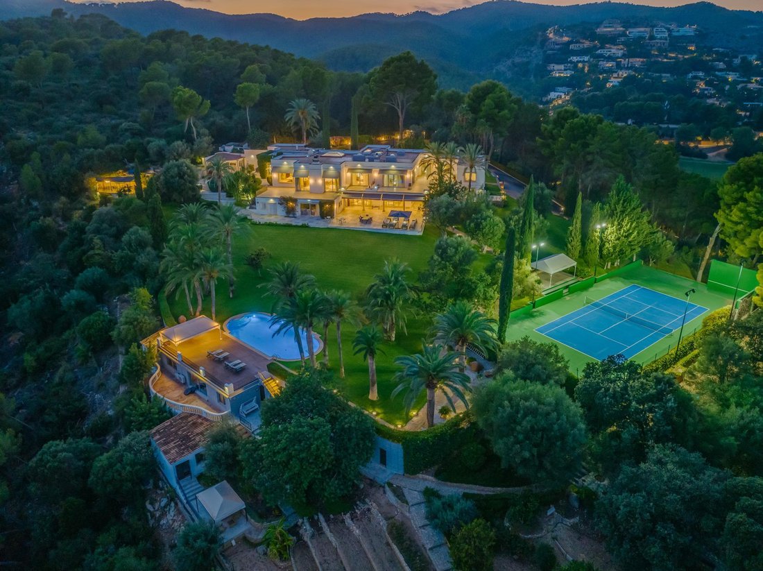 August in Son Vida: Life in Mallorca's Most Exclusive Enclave